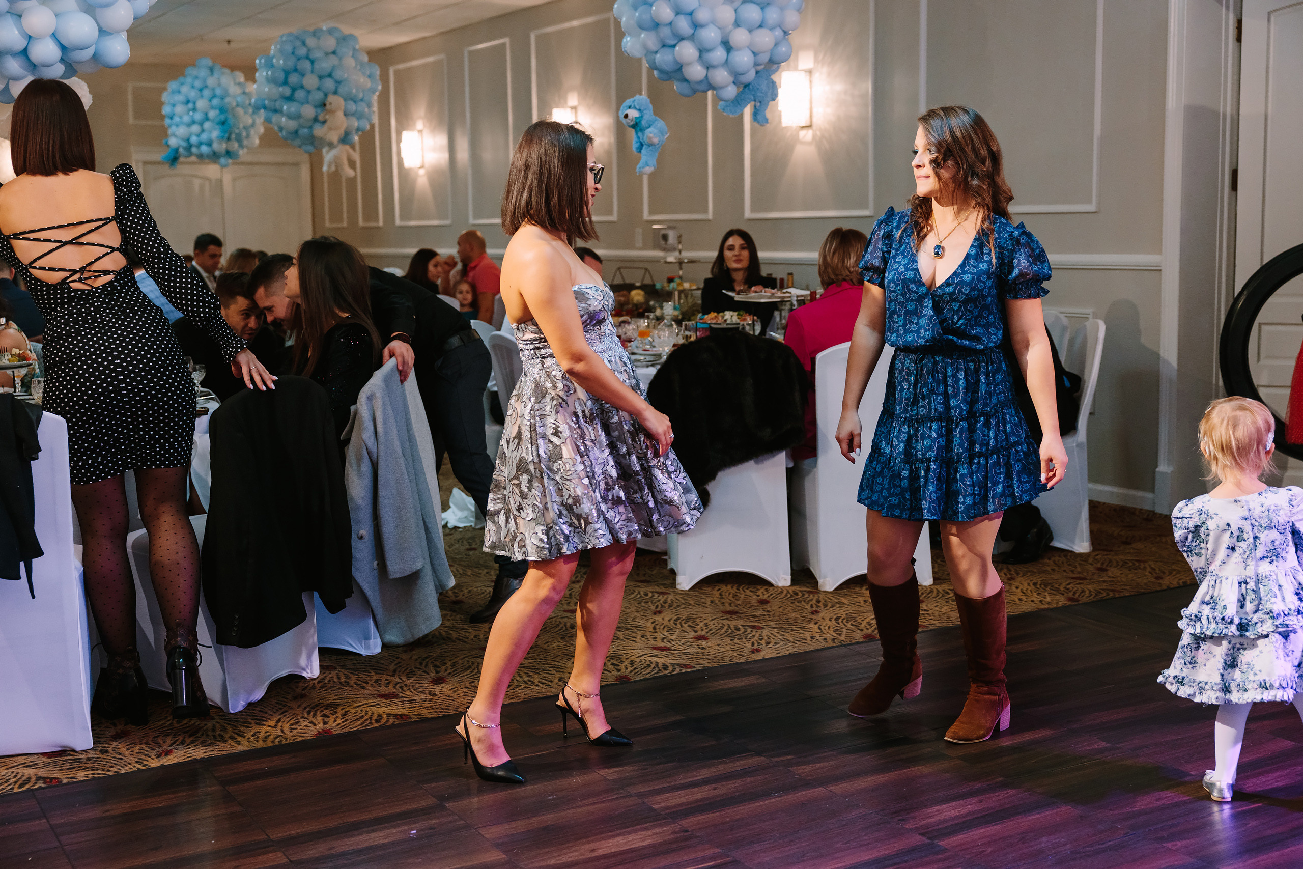 12052021 Cumetria. Wedding family event photographer in Chicago Nick Yushevich