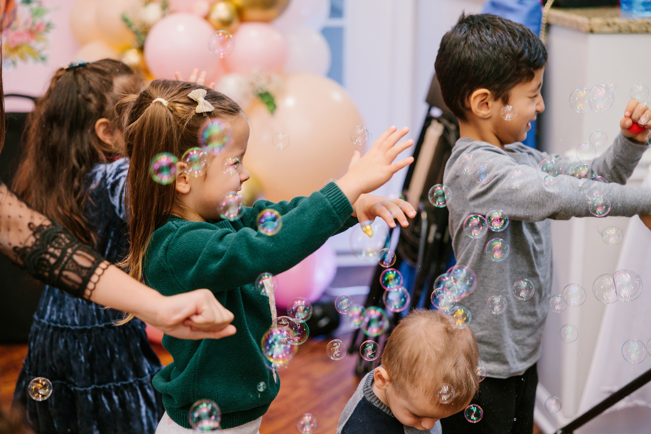 11.13.2021 First birthday. Wedding family event photographer in Chicago Nick Yushevich