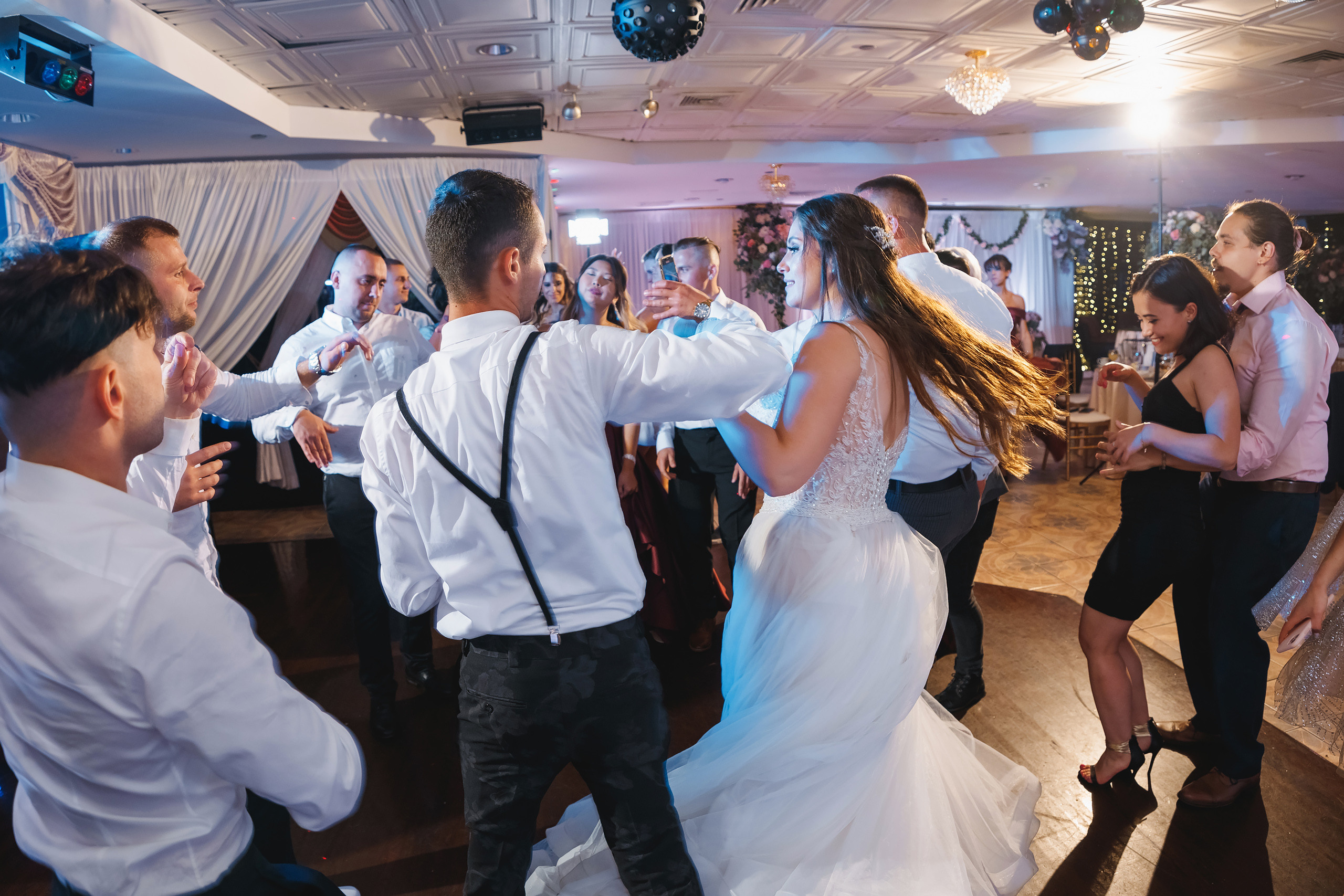 08.14.2021 Wedding. Wedding family event photographer in Chicago Nick Yushevich