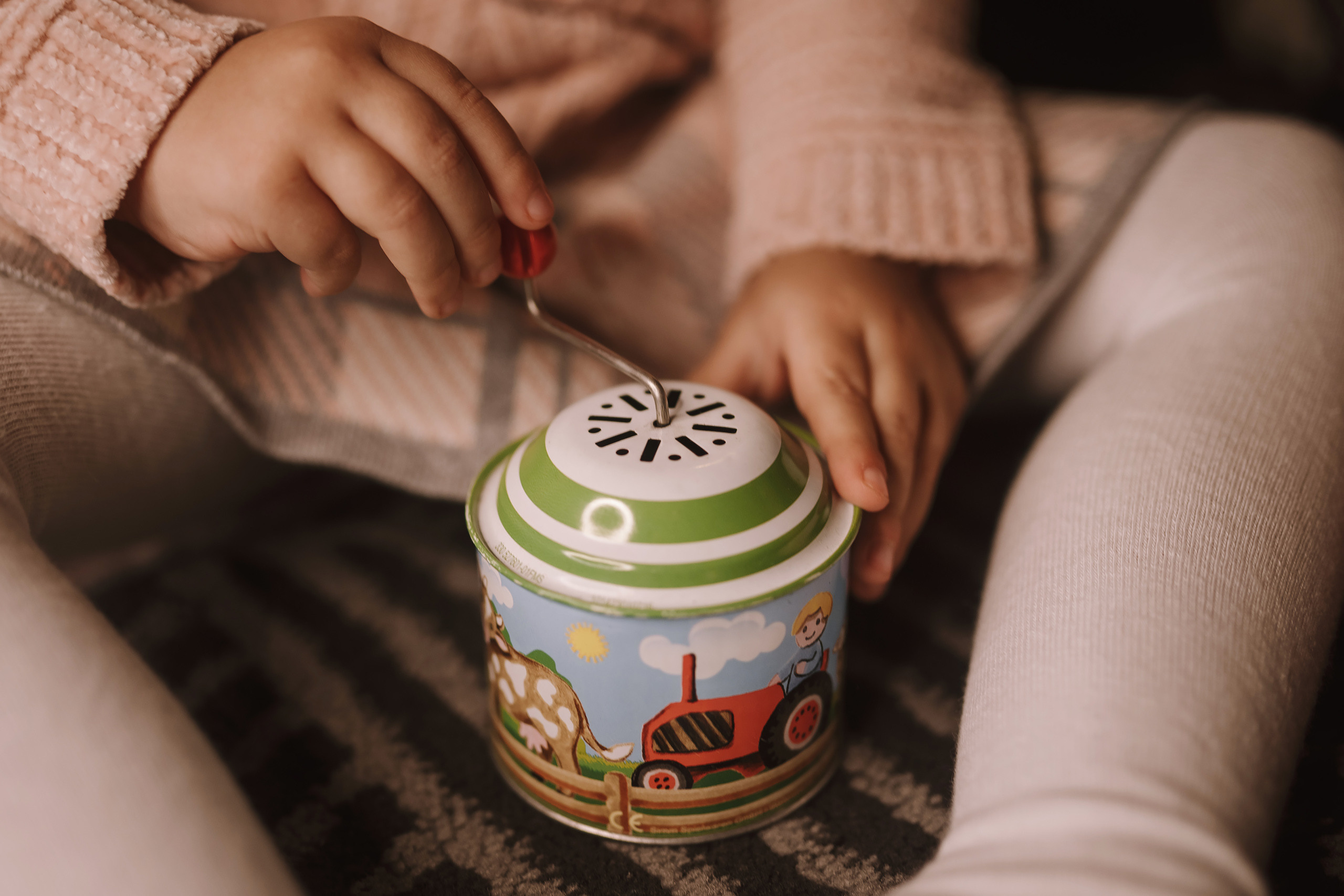 12042021 Christmas Photoshoot 9. Wedding family event photographer in Chicago Nick Yushevich