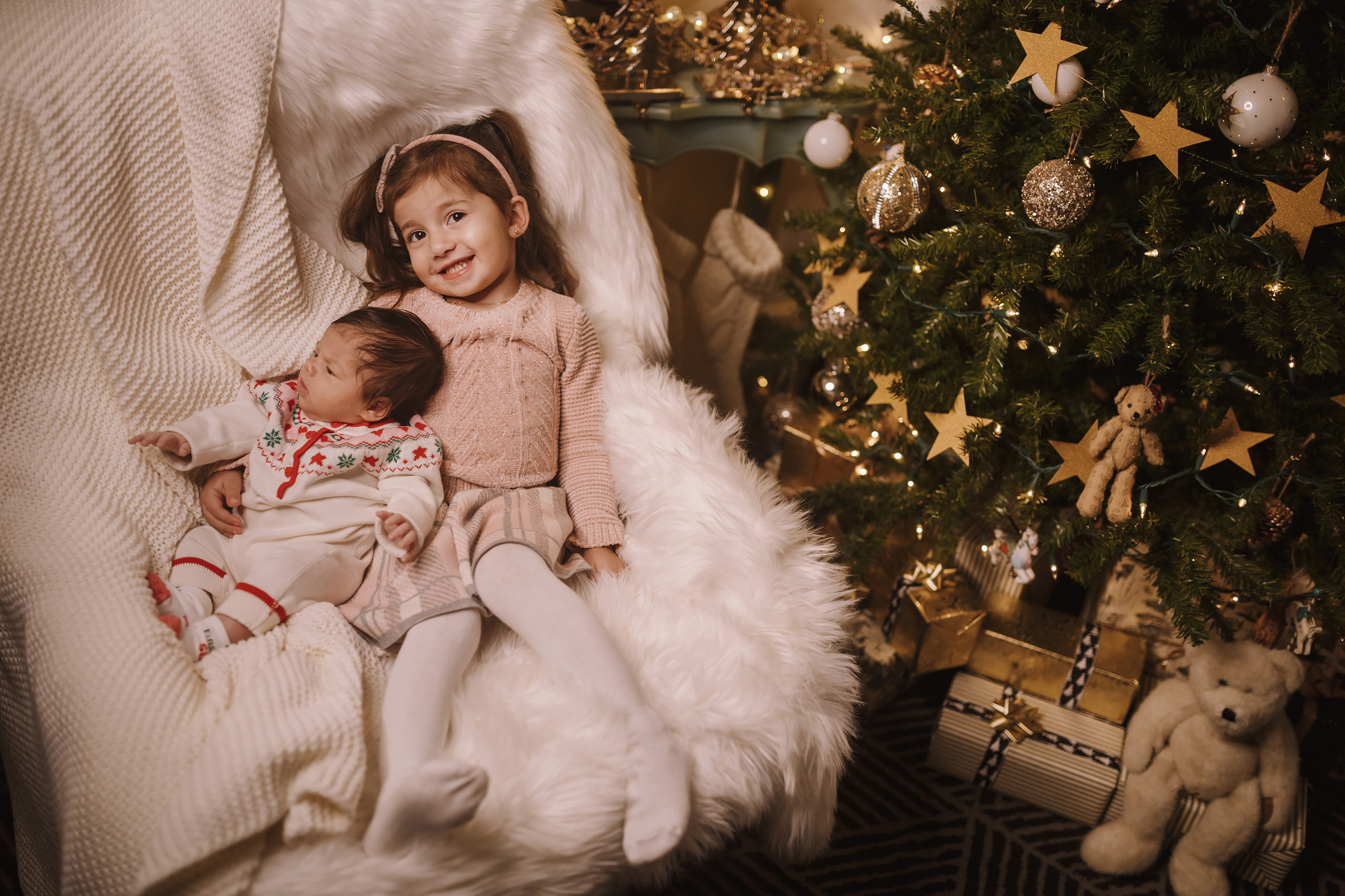 12042021 Christmas Photoshoot 9. Wedding family event photographer in Chicago Nick Yushevich