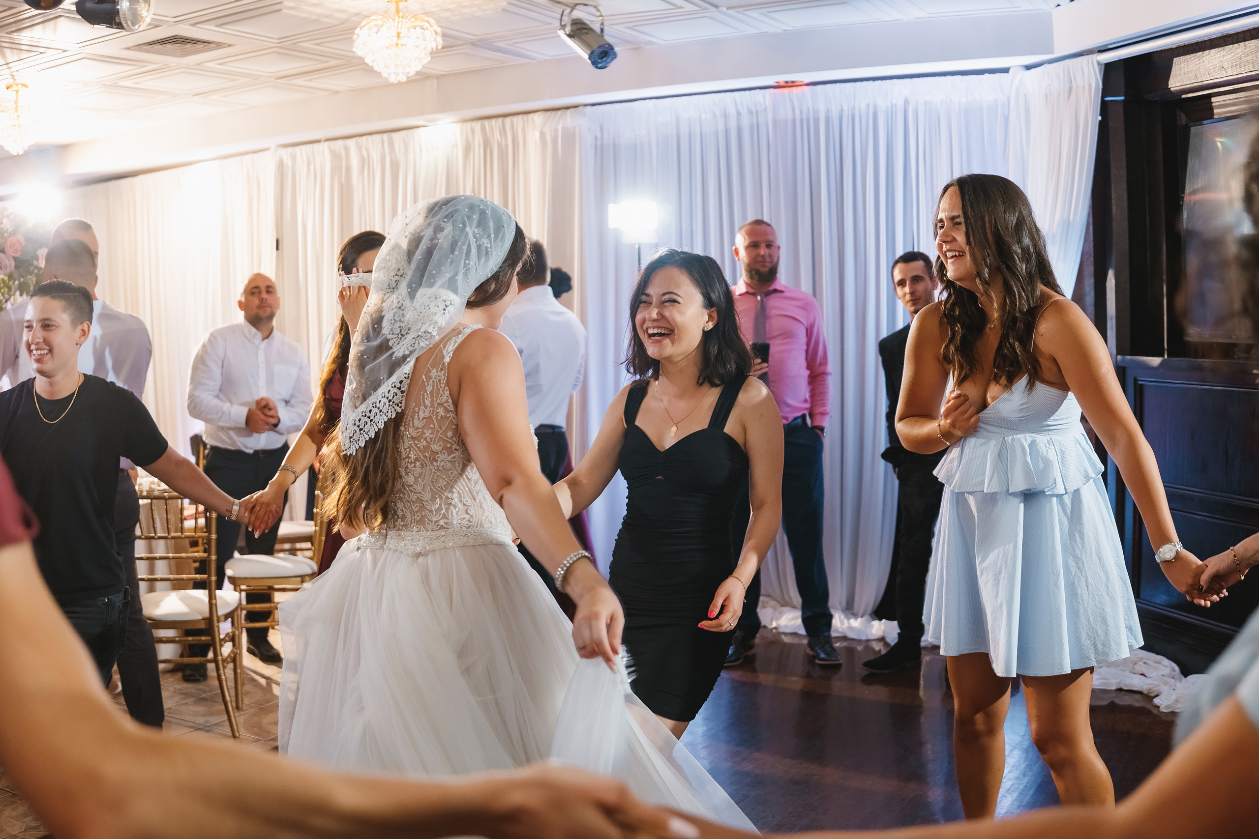 08.14.2021 Wedding. Wedding family event photographer in Chicago Nick Yushevich