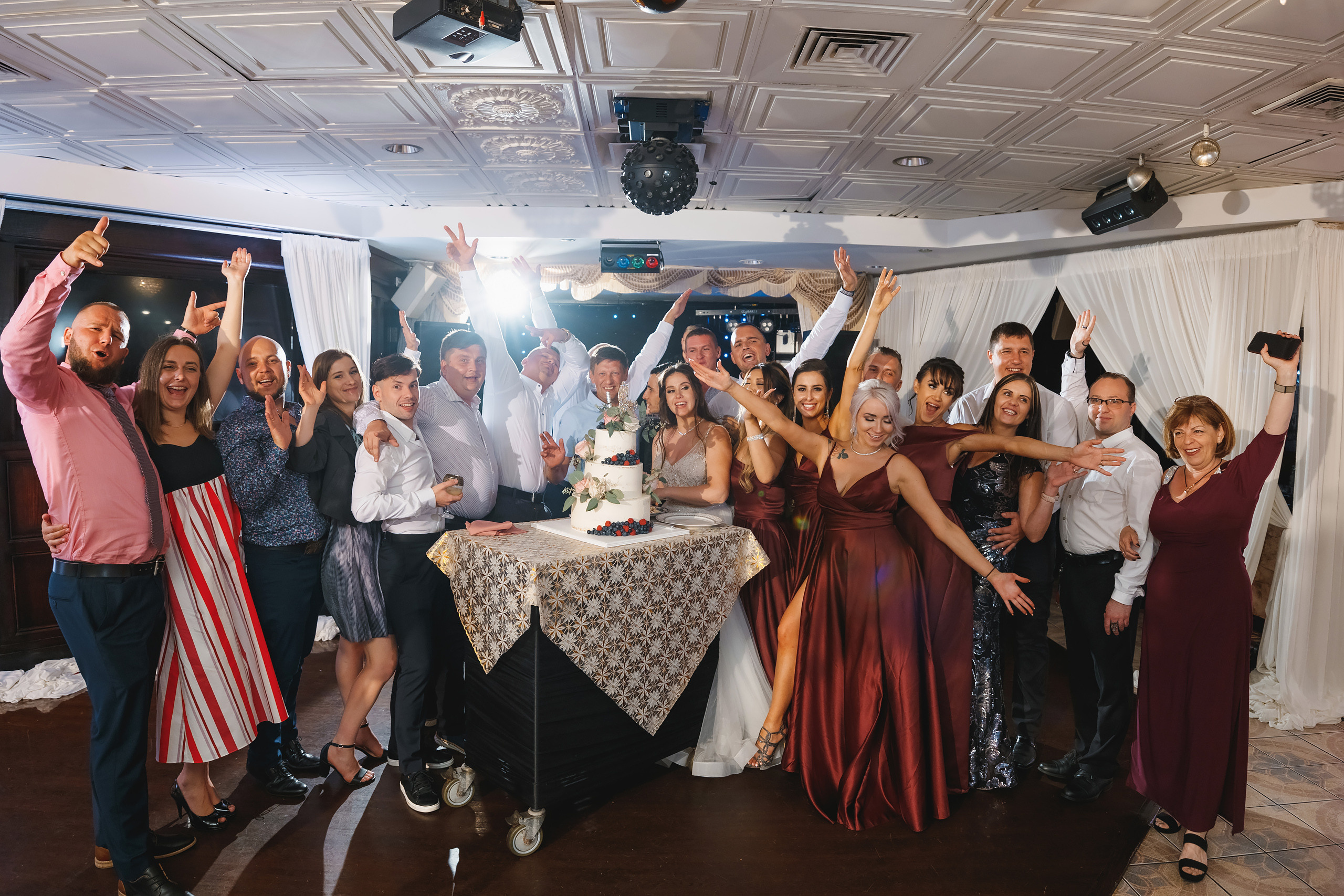 08.14.2021 Wedding. Wedding family event photographer in Chicago Nick Yushevich