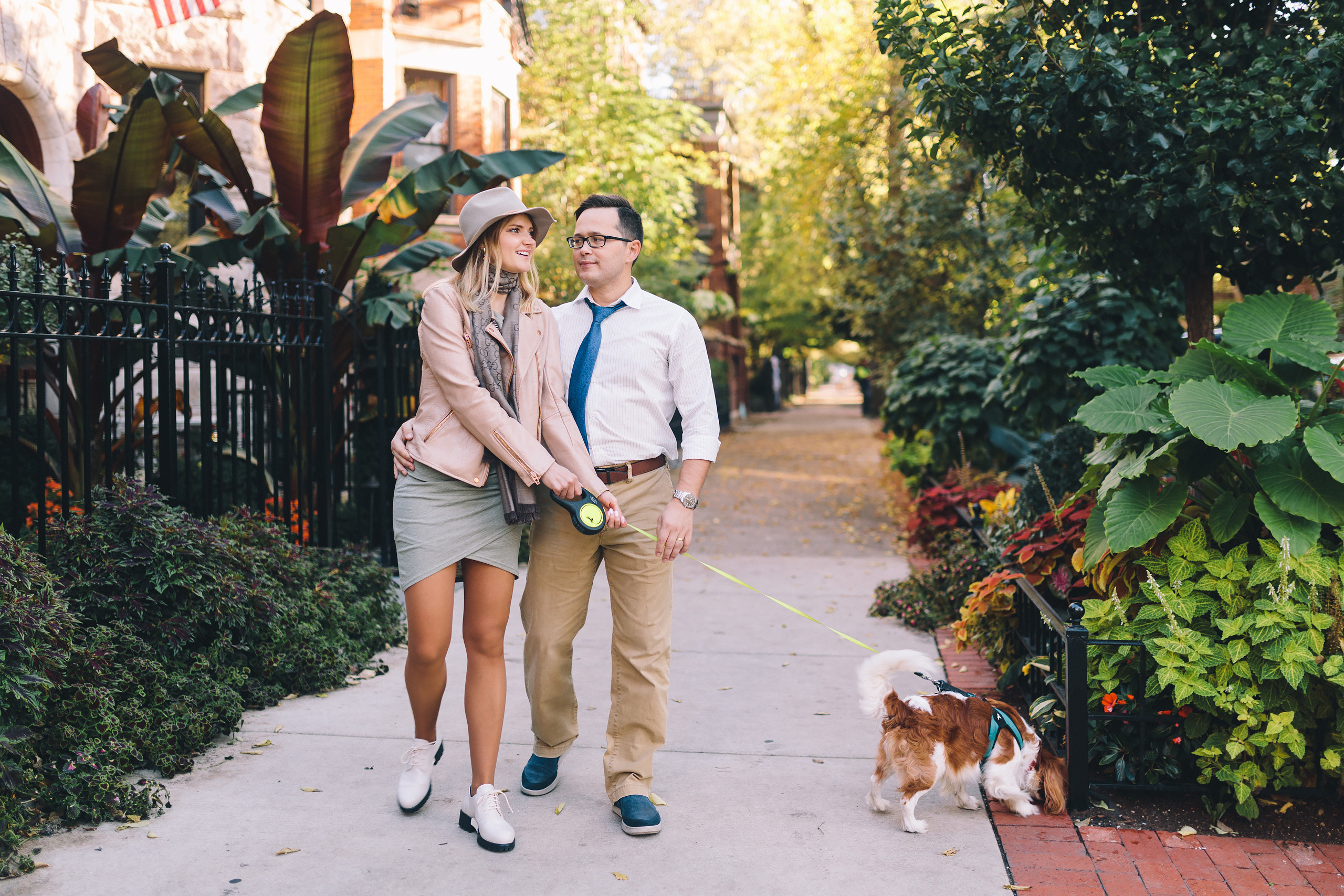 10.18.2021 Walk in Chicago. Wedding family event photographer in Chicago Nick Yushevich