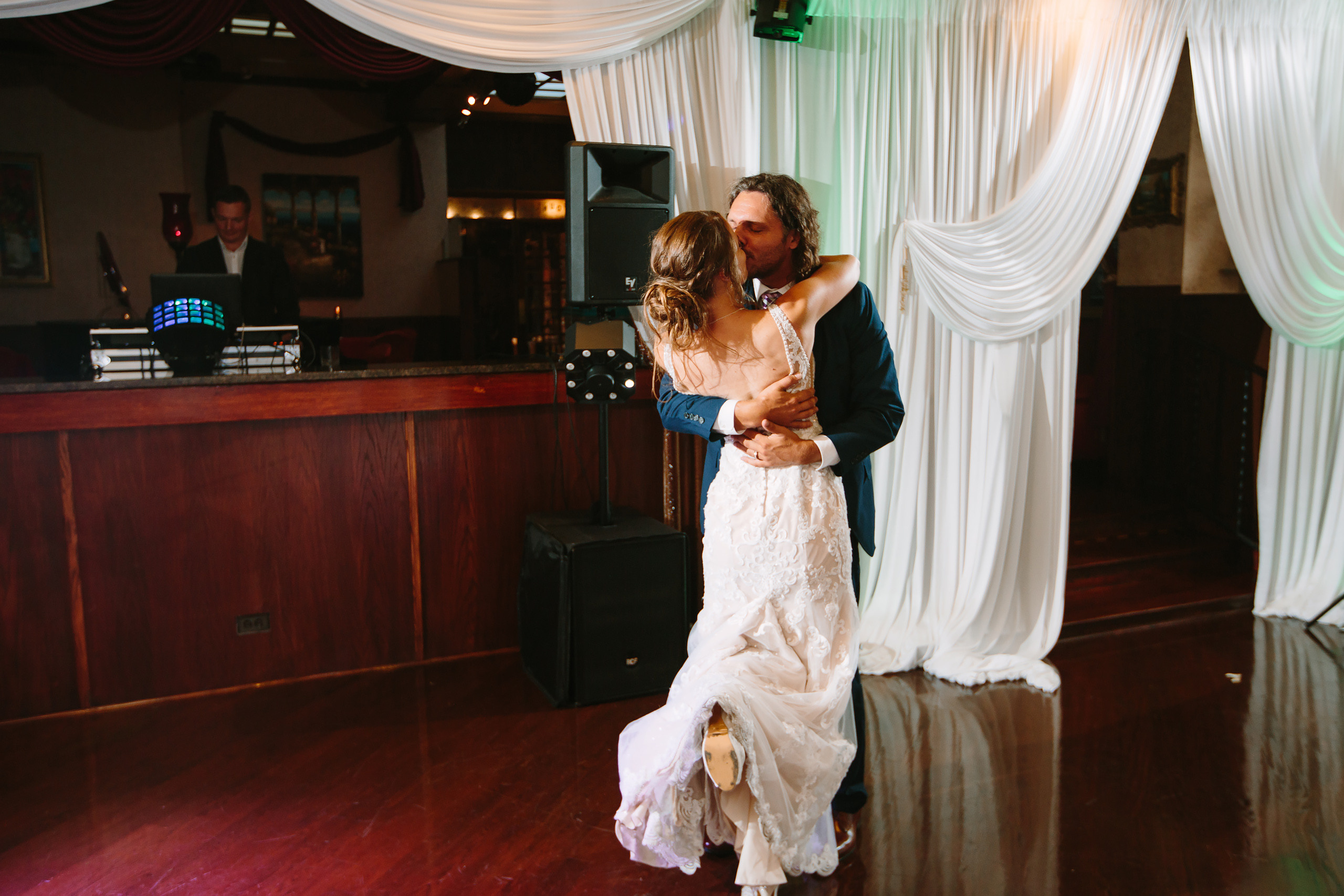 08.03.2019 Wedding. Wedding family event photographer in Chicago Nick Yushevich