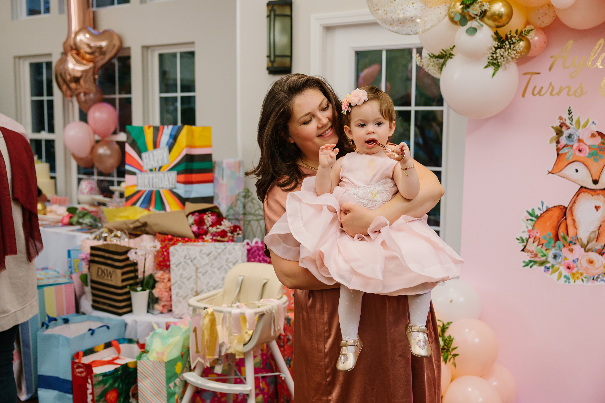 11.13.2021 First birthday. Wedding family event photographer in Chicago Nick Yushevich