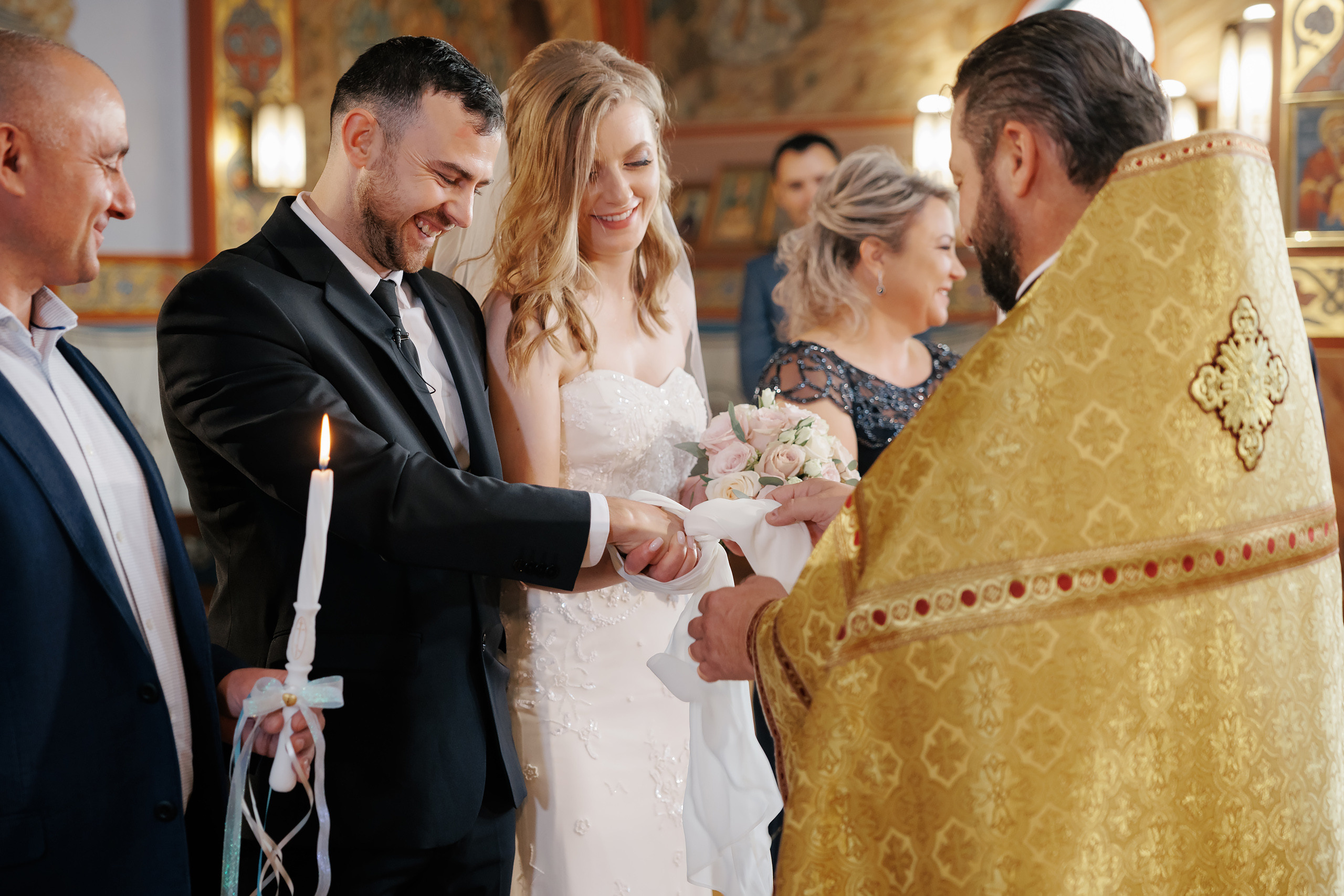 10.31.2021 Wedding. Wedding family event photographer in Chicago Nick Yushevich