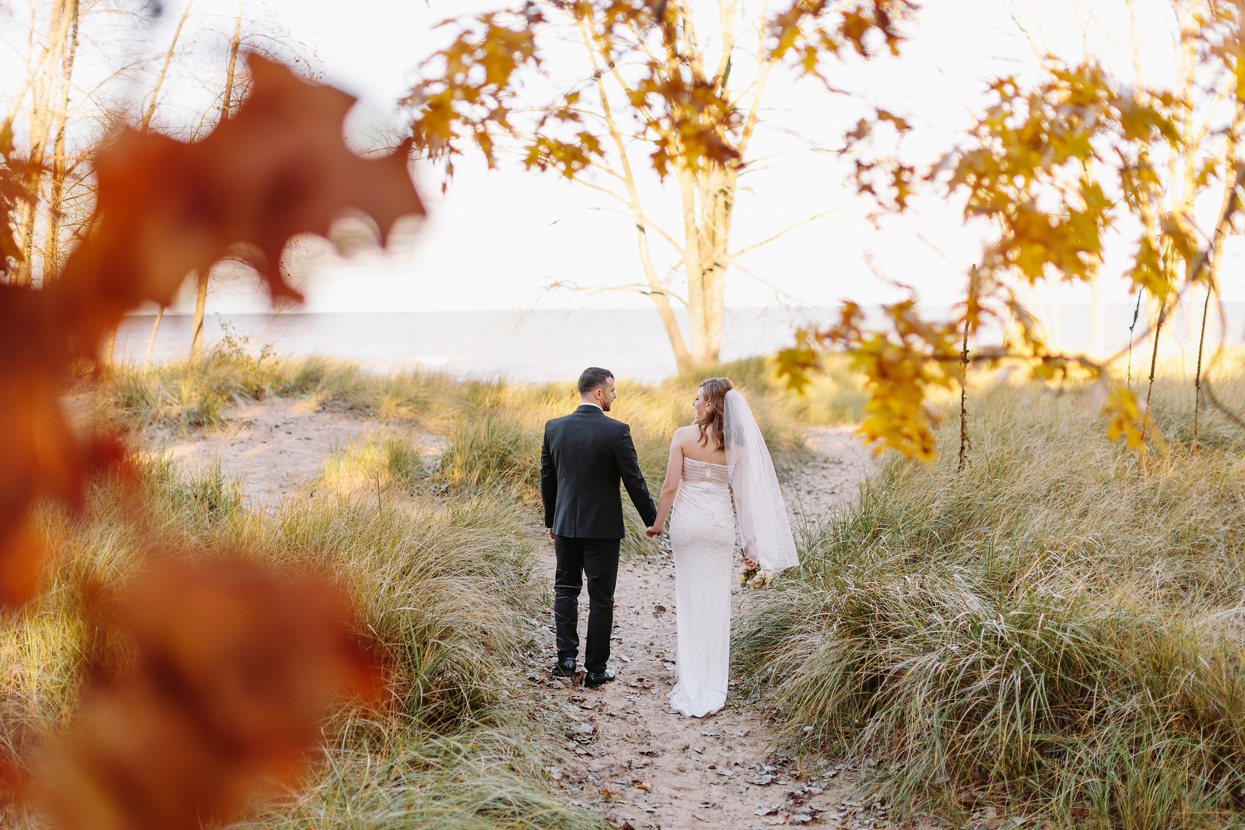 10.31.2021 Wedding. Wedding family event photographer in Chicago Nick Yushevich