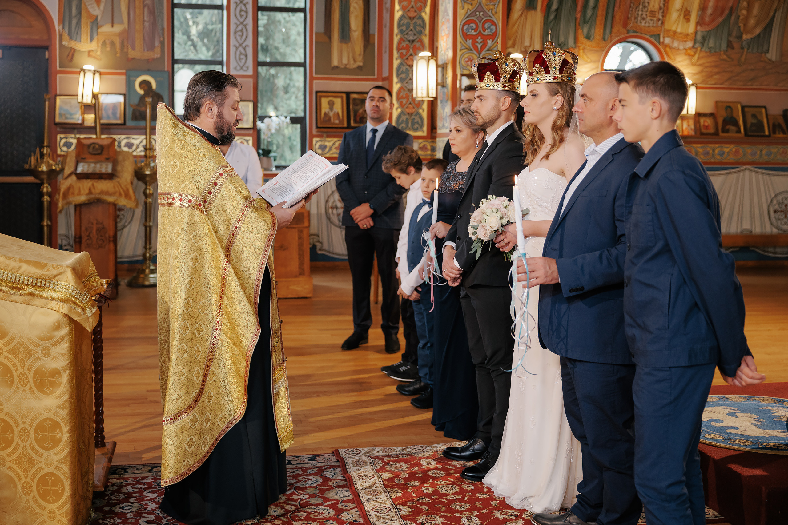 10.31.2021 Wedding. Wedding family event photographer in Chicago Nick Yushevich