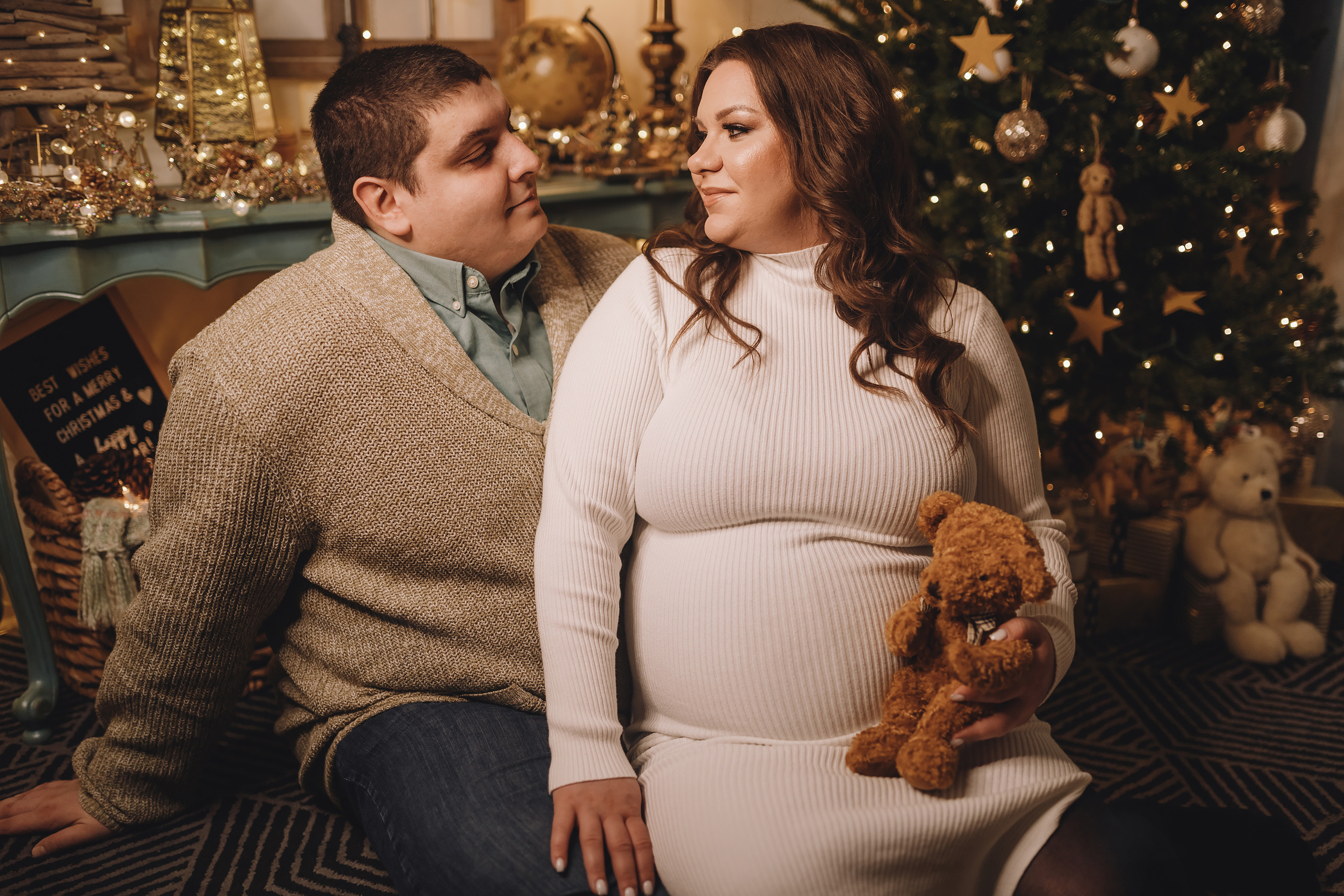 12122021 Christmas Photoshoot 13. Wedding family event photographer in Chicago Nick Yushevich