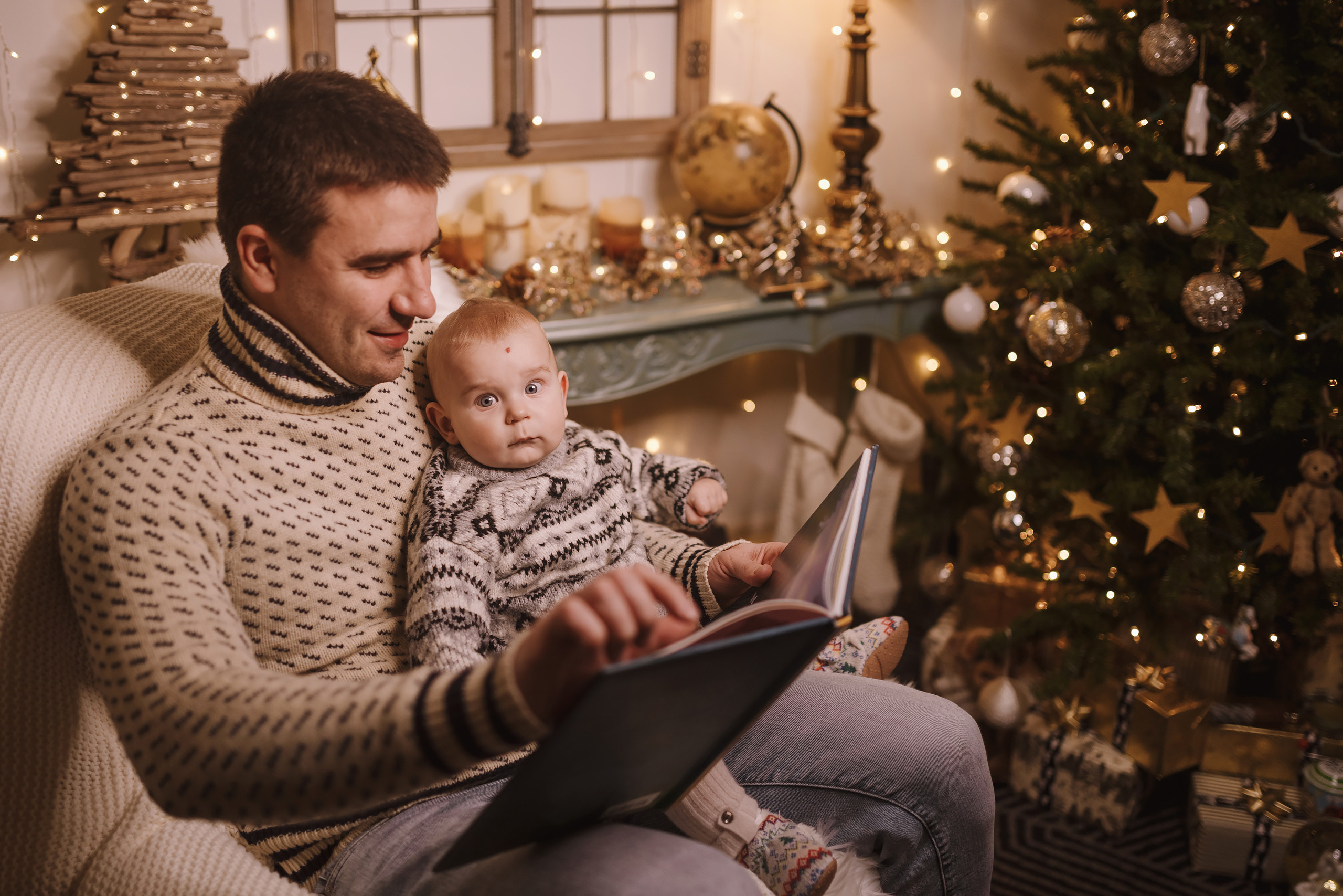 12052021 Christmas Photoshoot 10. Wedding family event photographer in Chicago Nick Yushevich