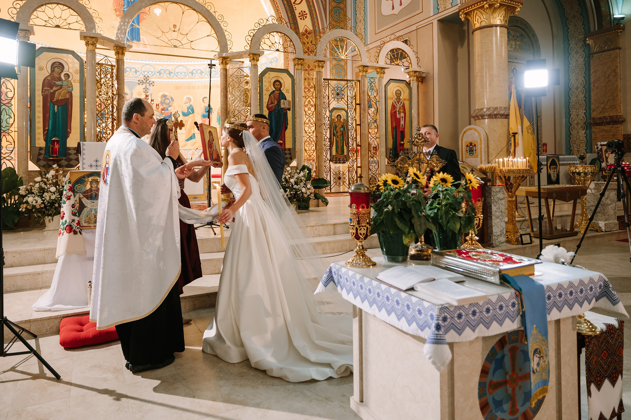 10.02.2021 Wedding. Wedding family event photographer in Chicago Nick Yushevich