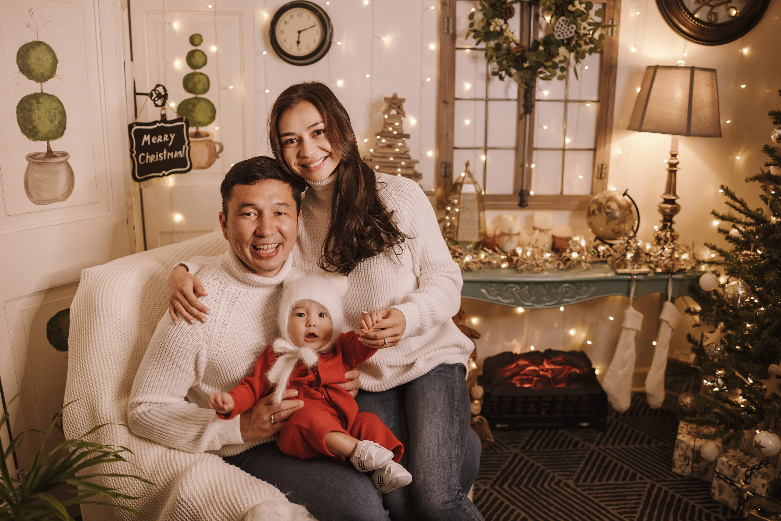 11182021 Christmas Photoshoot 2. Wedding family event photographer in Chicago Nick Yushevich