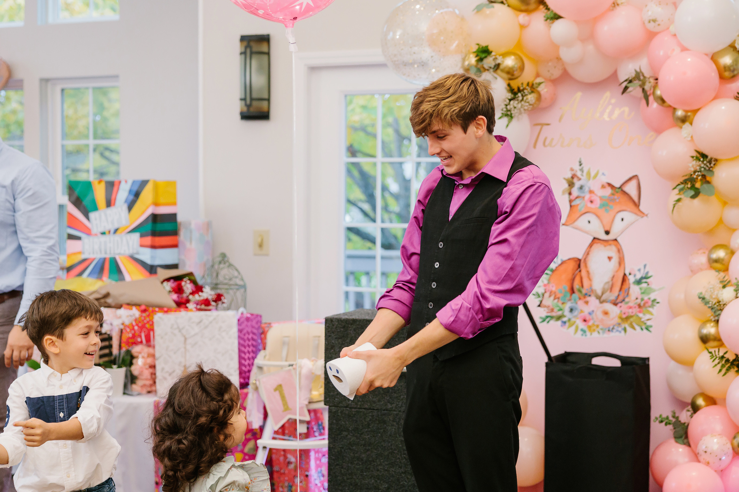 11.13.2021 First birthday. Wedding family event photographer in Chicago Nick Yushevich