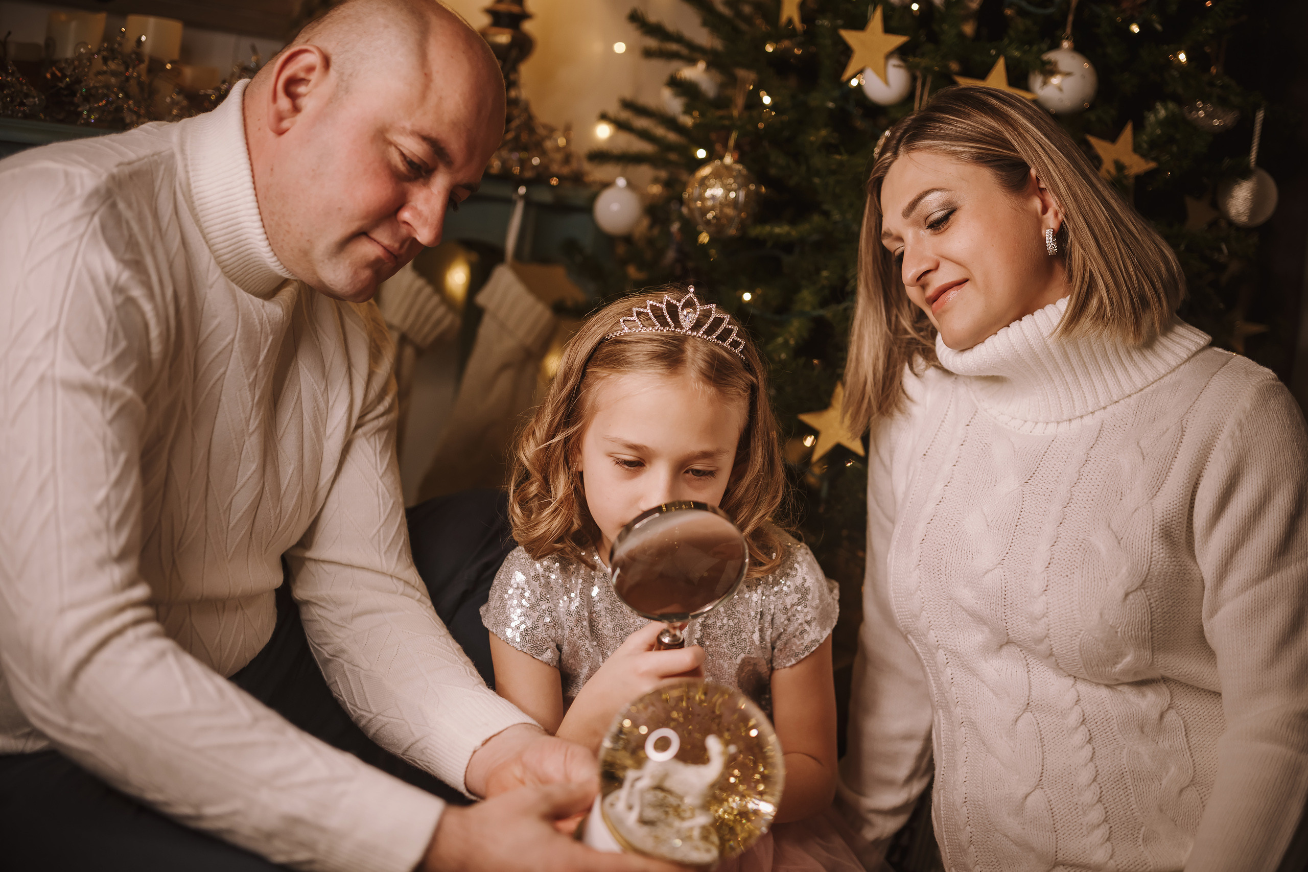 11292021 Christmas Photoshoot 7. Wedding family event photographer in Chicago Nick Yushevich