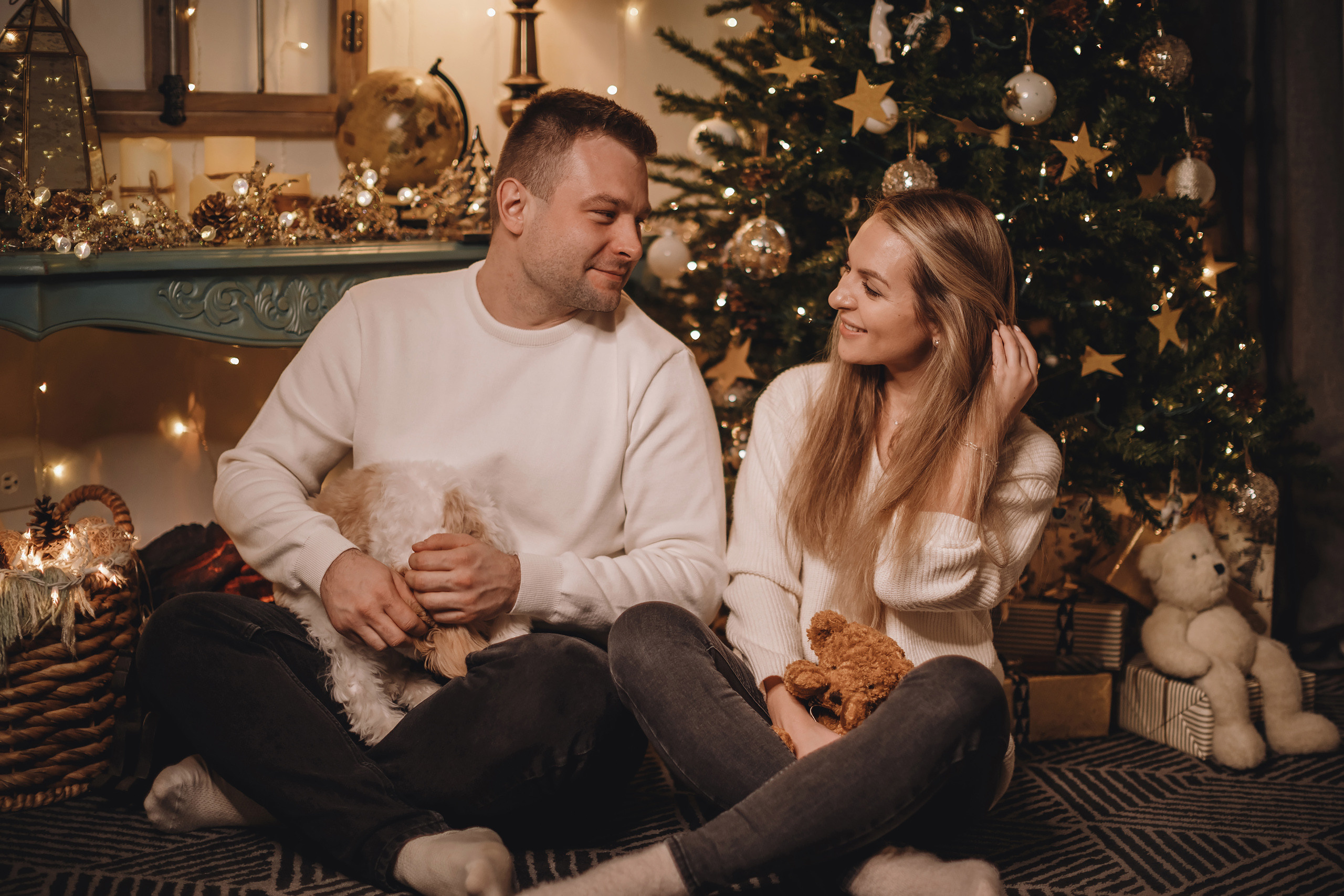 12142021 Christmas Photoshoot 14. Wedding family event photographer in Chicago Nick Yushevich