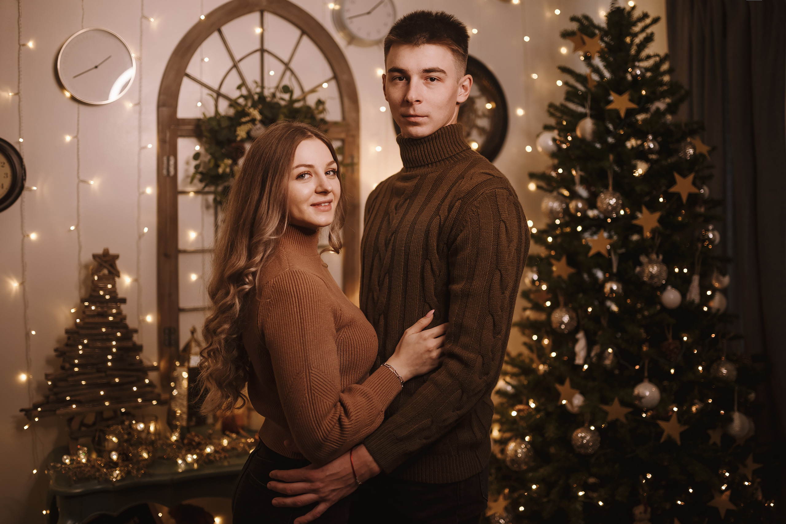 11282021 Christmas Photoshoot 5. Wedding family event photographer in Chicago Nick Yushevich