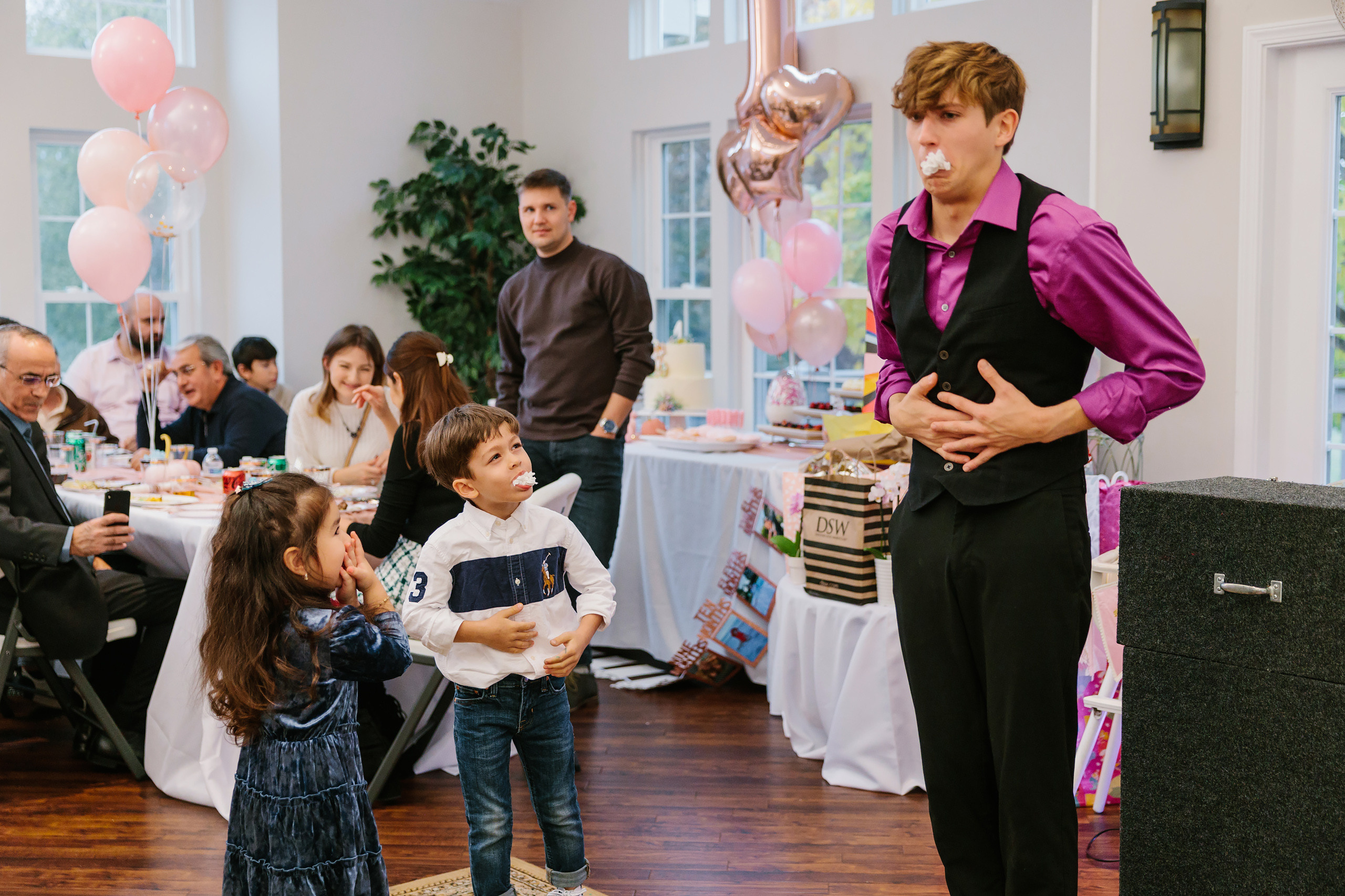 11.13.2021 First birthday. Wedding family event photographer in Chicago Nick Yushevich