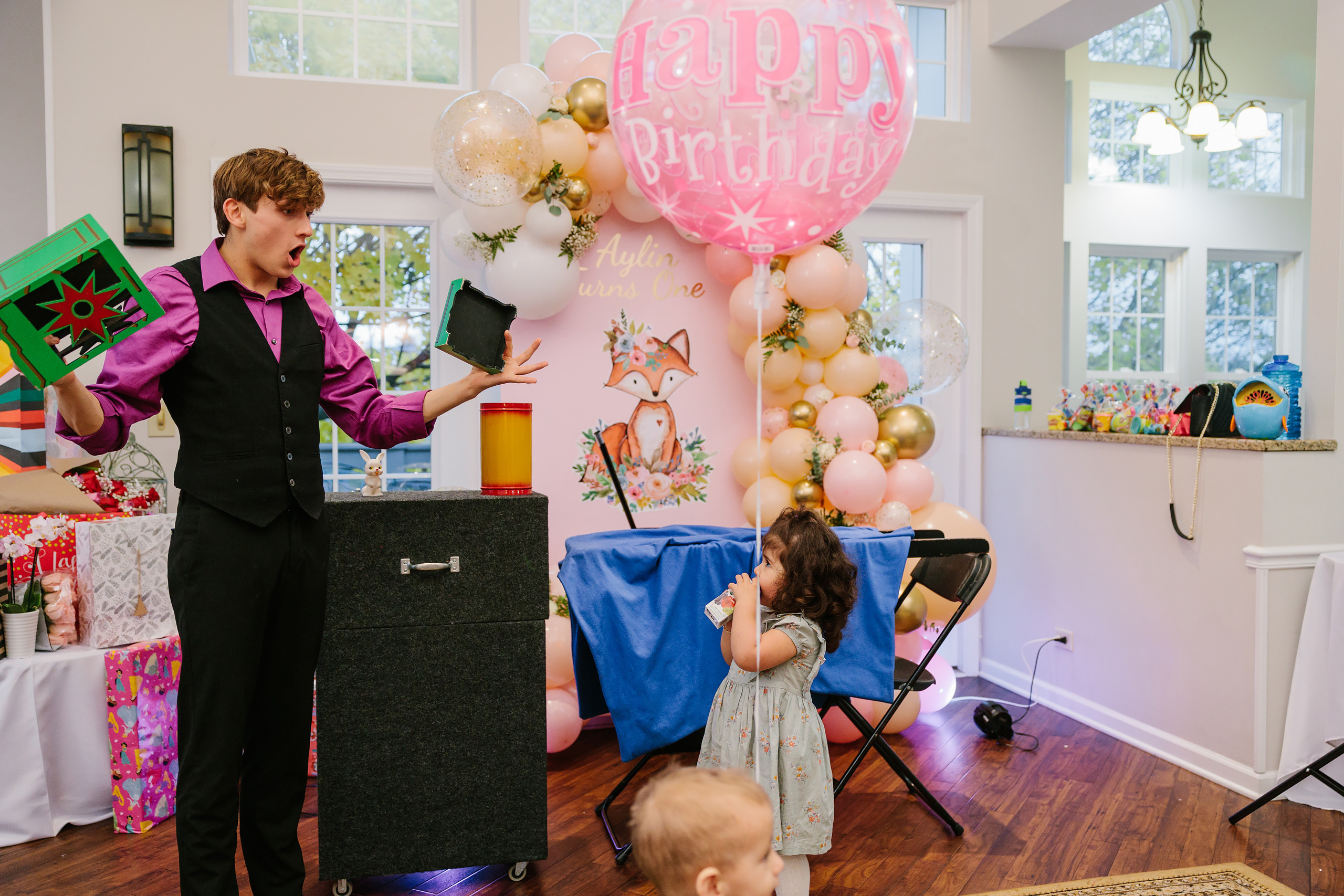 11.13.2021 First birthday. Wedding family event photographer in Chicago Nick Yushevich