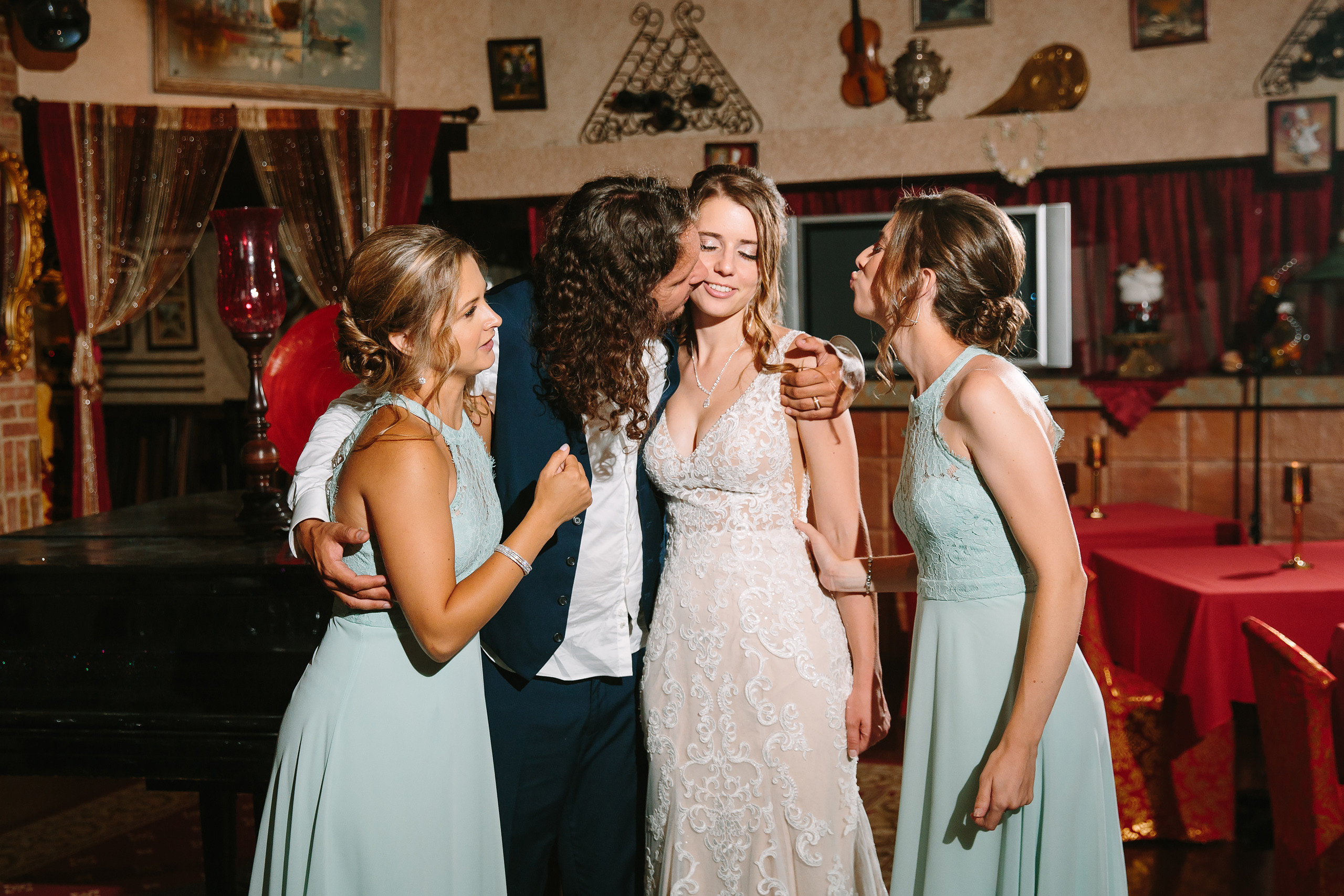 08.03.2019 Wedding. Wedding family event photographer in Chicago Nick Yushevich
