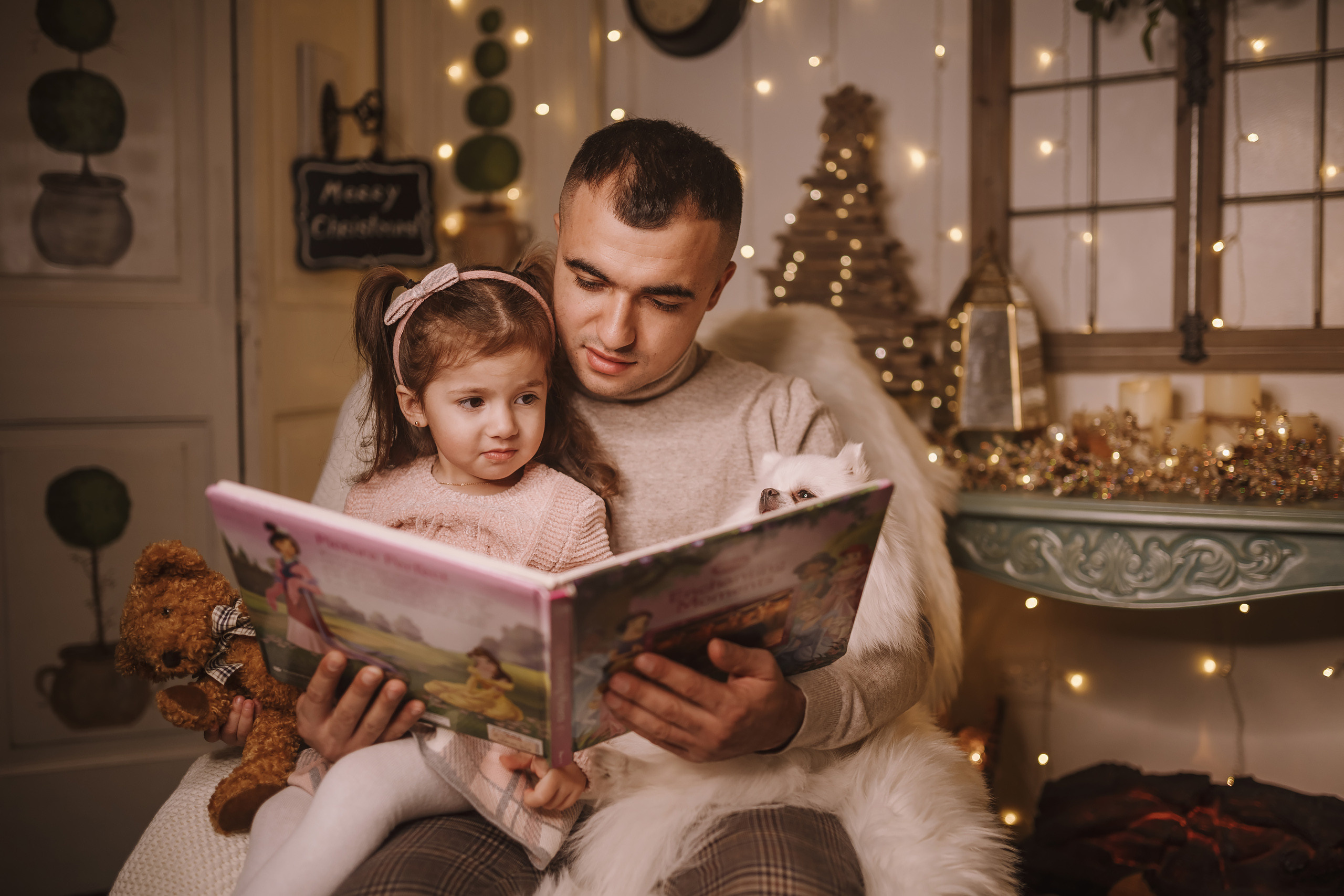 12042021 Christmas Photoshoot 9. Wedding family event photographer in Chicago Nick Yushevich