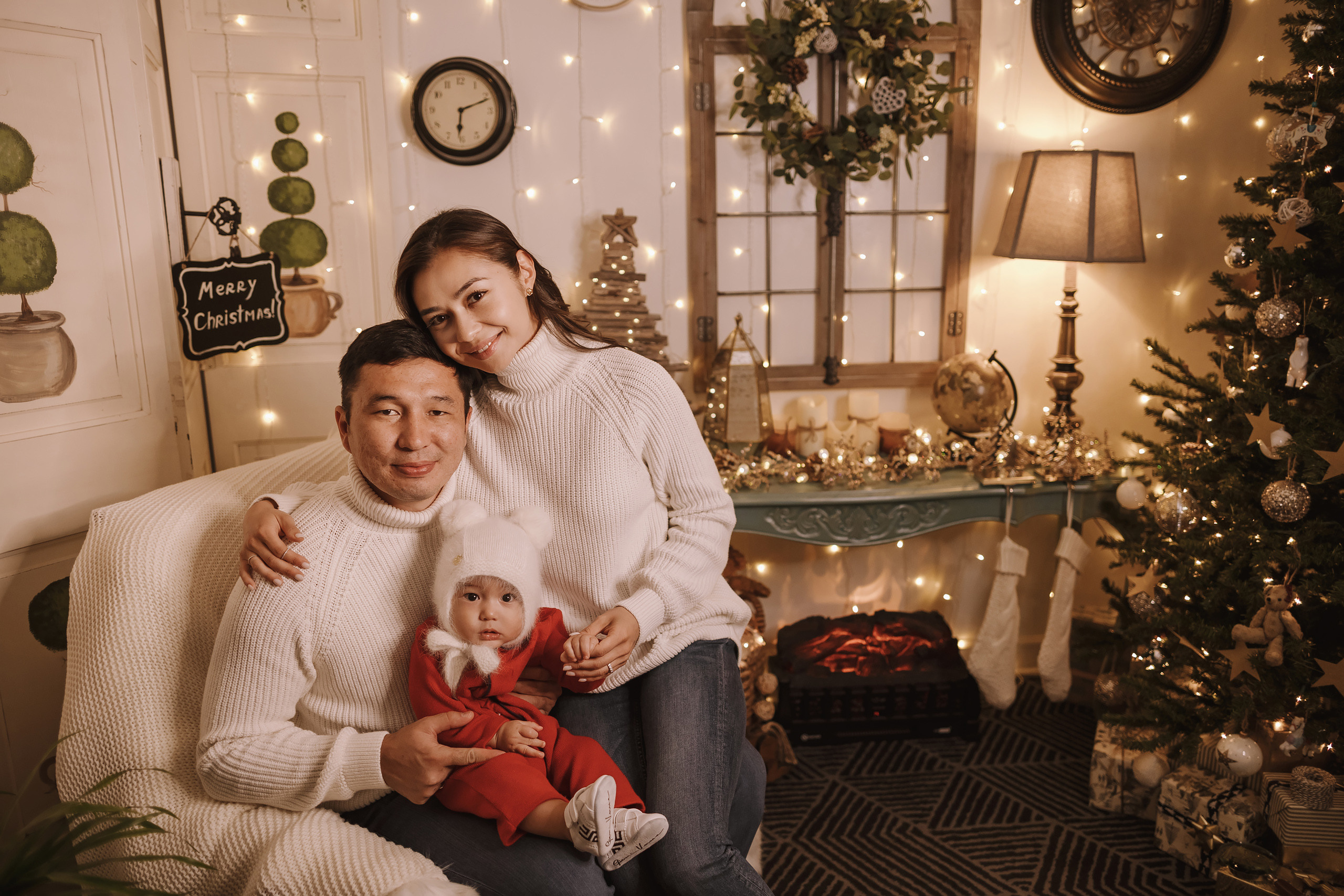 11182021 Christmas Photoshoot 2. Wedding family event photographer in Chicago Nick Yushevich