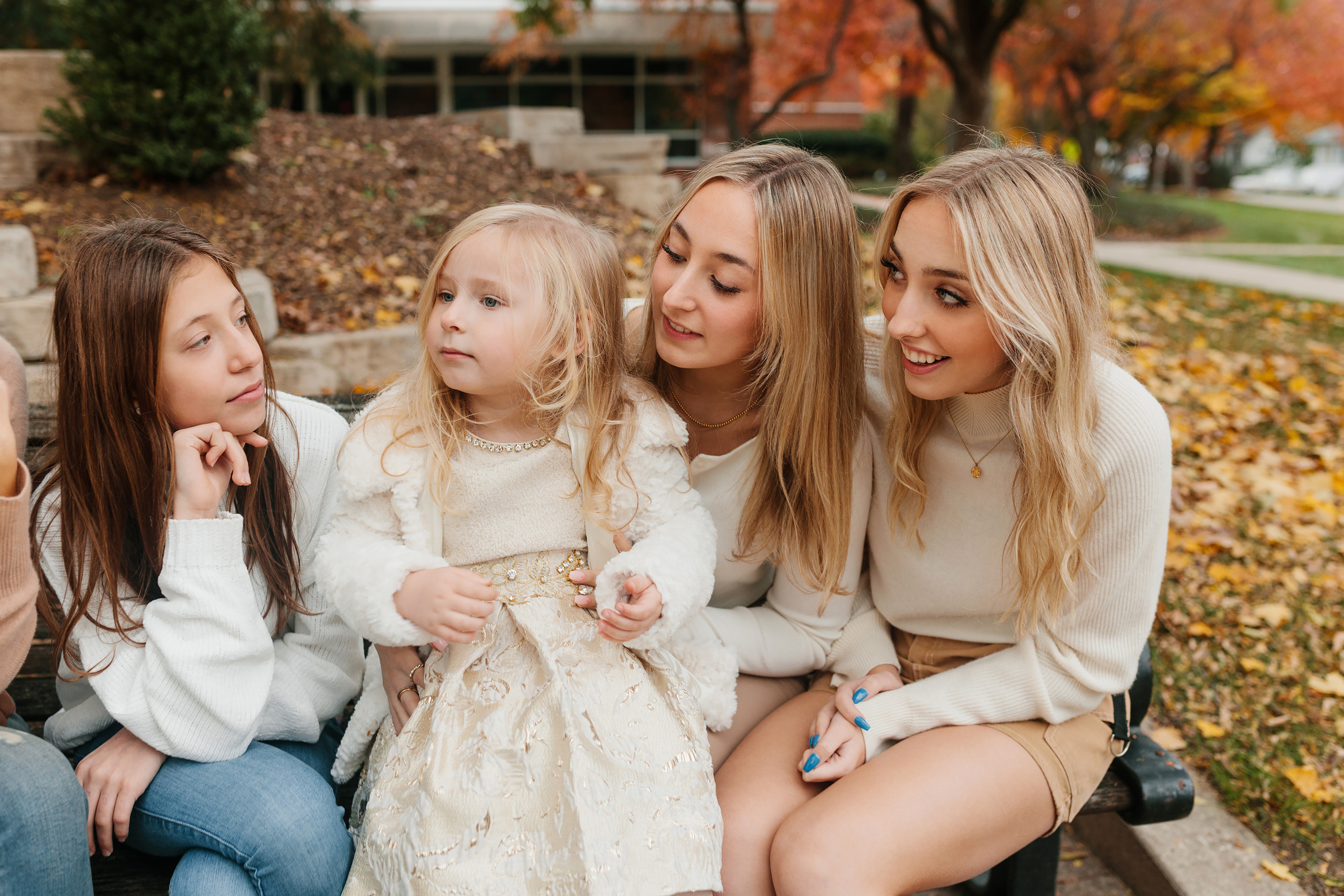 11.10.2021 Family photoshoot. Wedding family event photographer in Chicago Nick Yushevich