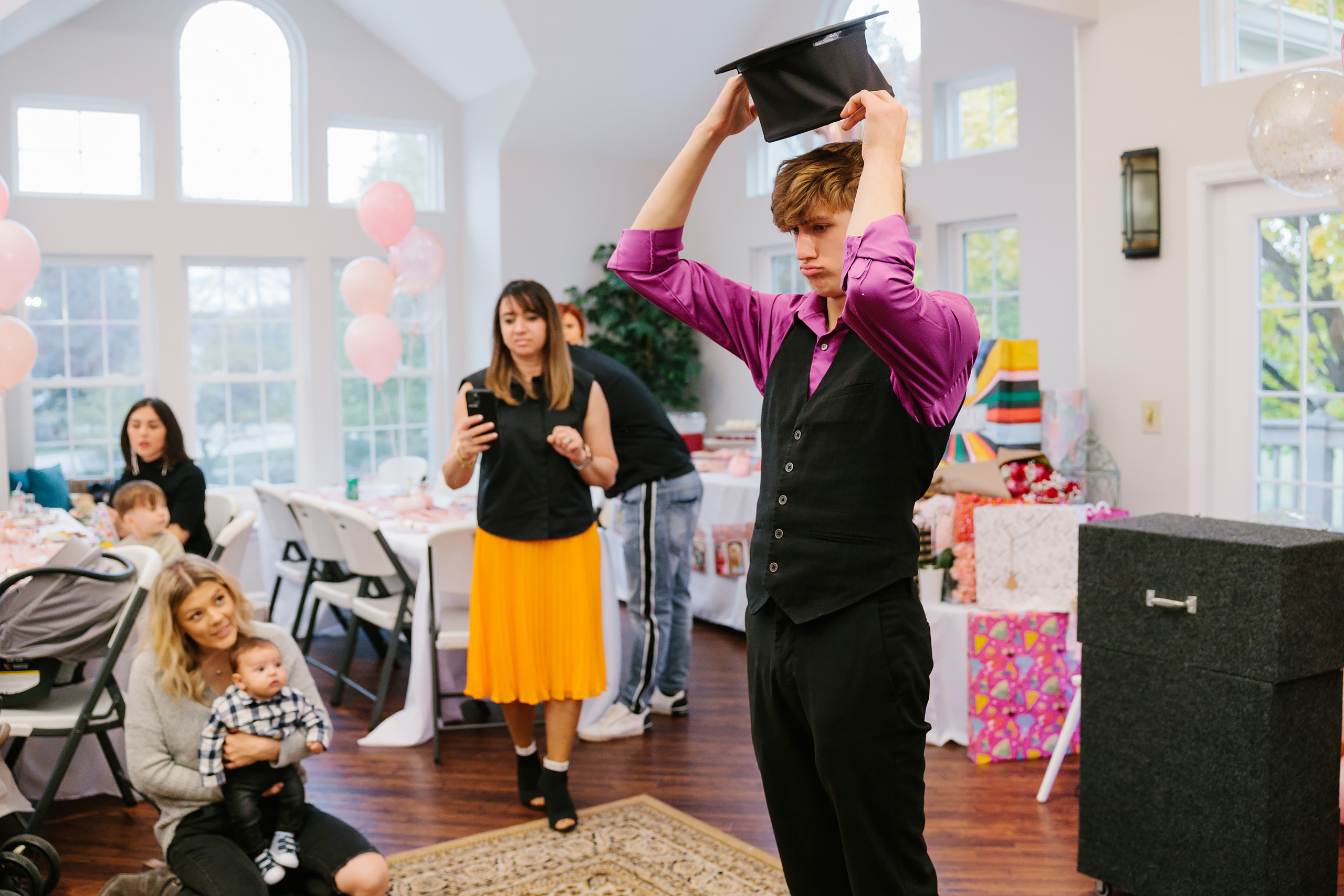 11.13.2021 First birthday. Wedding family event photographer in Chicago Nick Yushevich