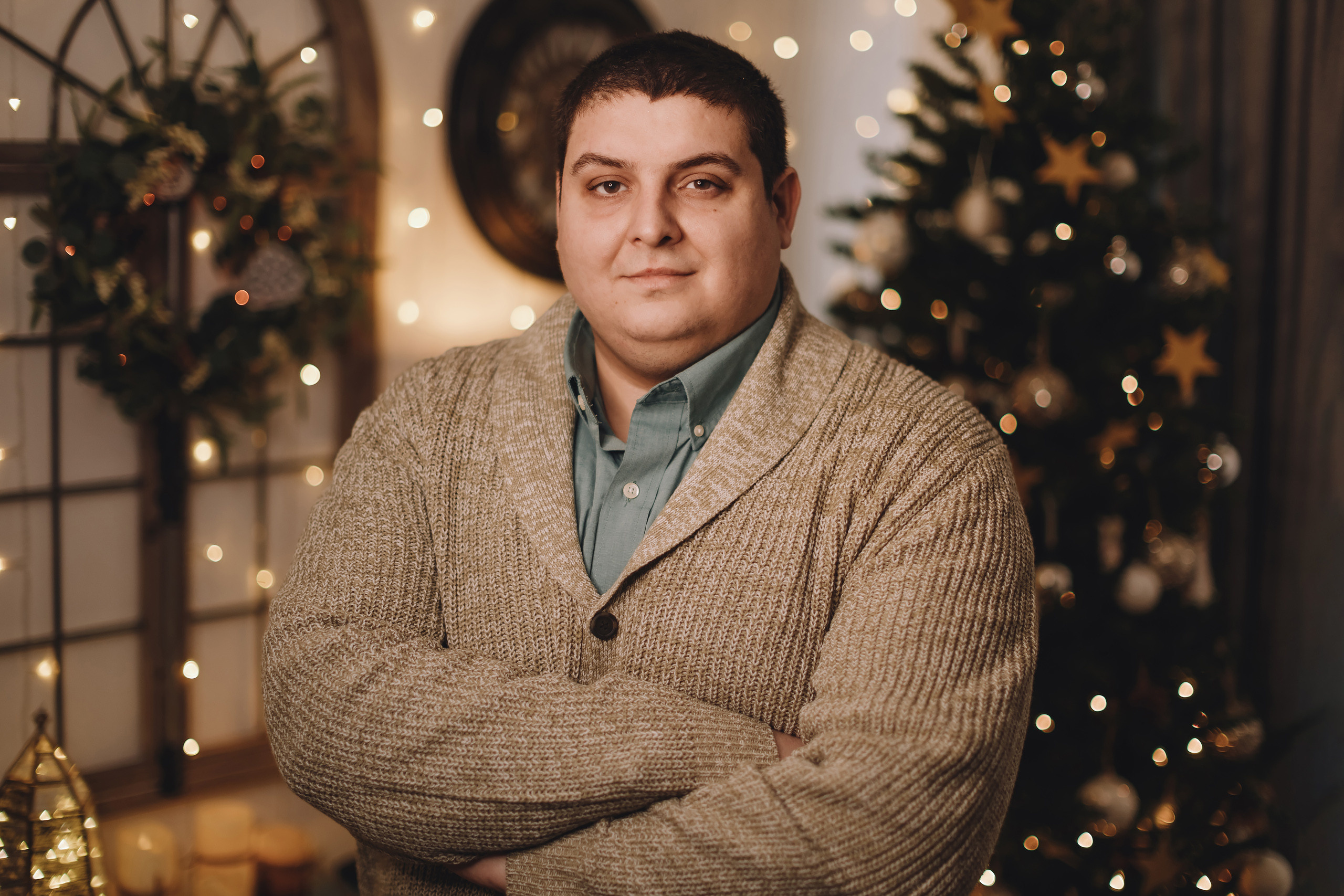 12122021 Christmas Photoshoot 13. Wedding family event photographer in Chicago Nick Yushevich