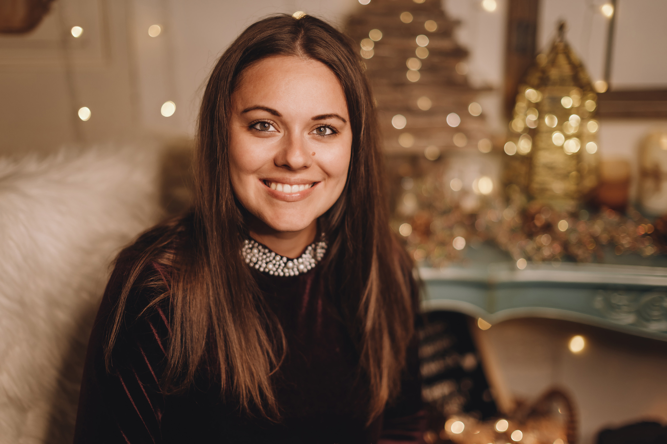 12092021 Christmas Photoshoot 11. Wedding family event photographer in Chicago Nick Yushevich