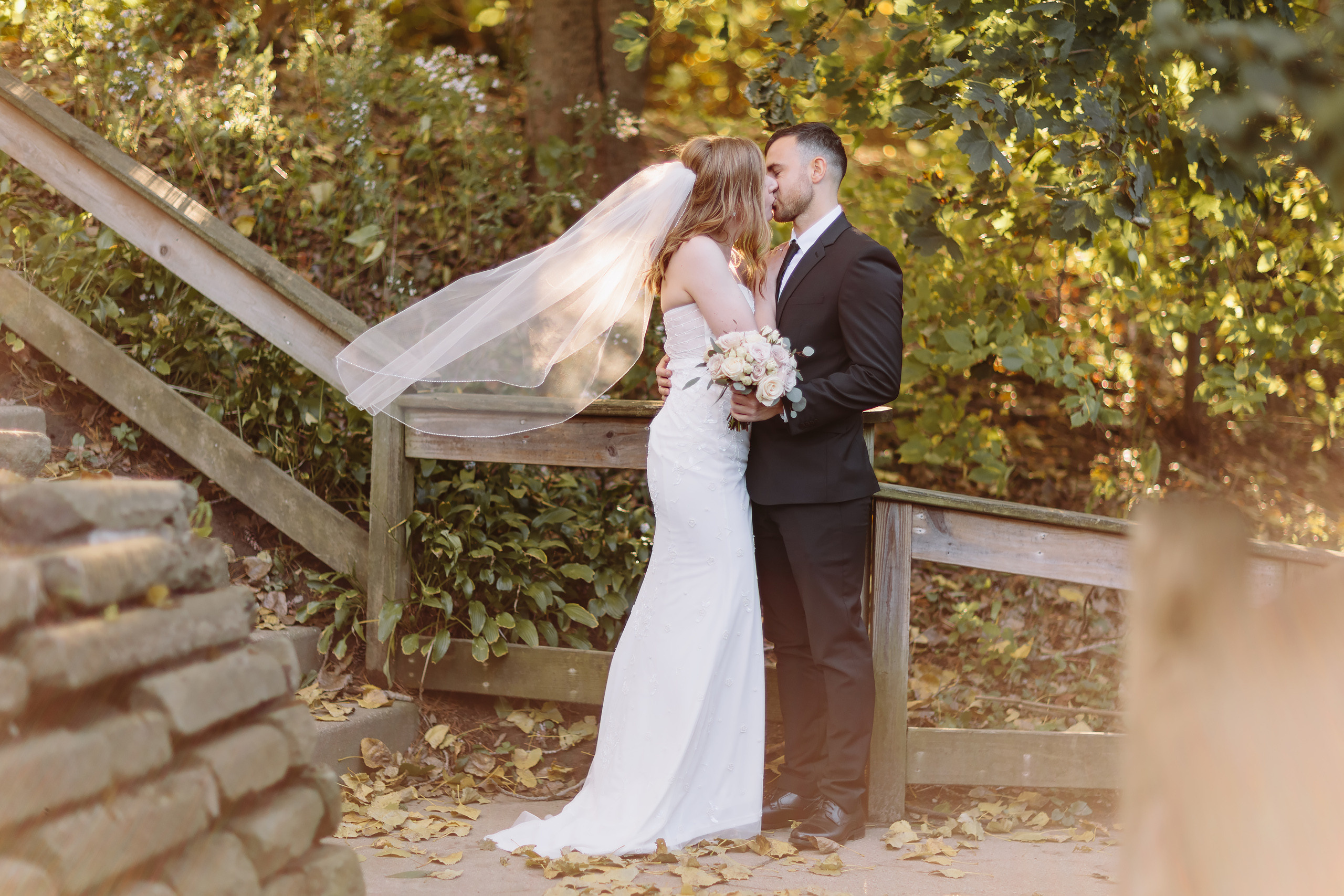 10.31.2021 Wedding. Wedding family event photographer in Chicago Nick Yushevich