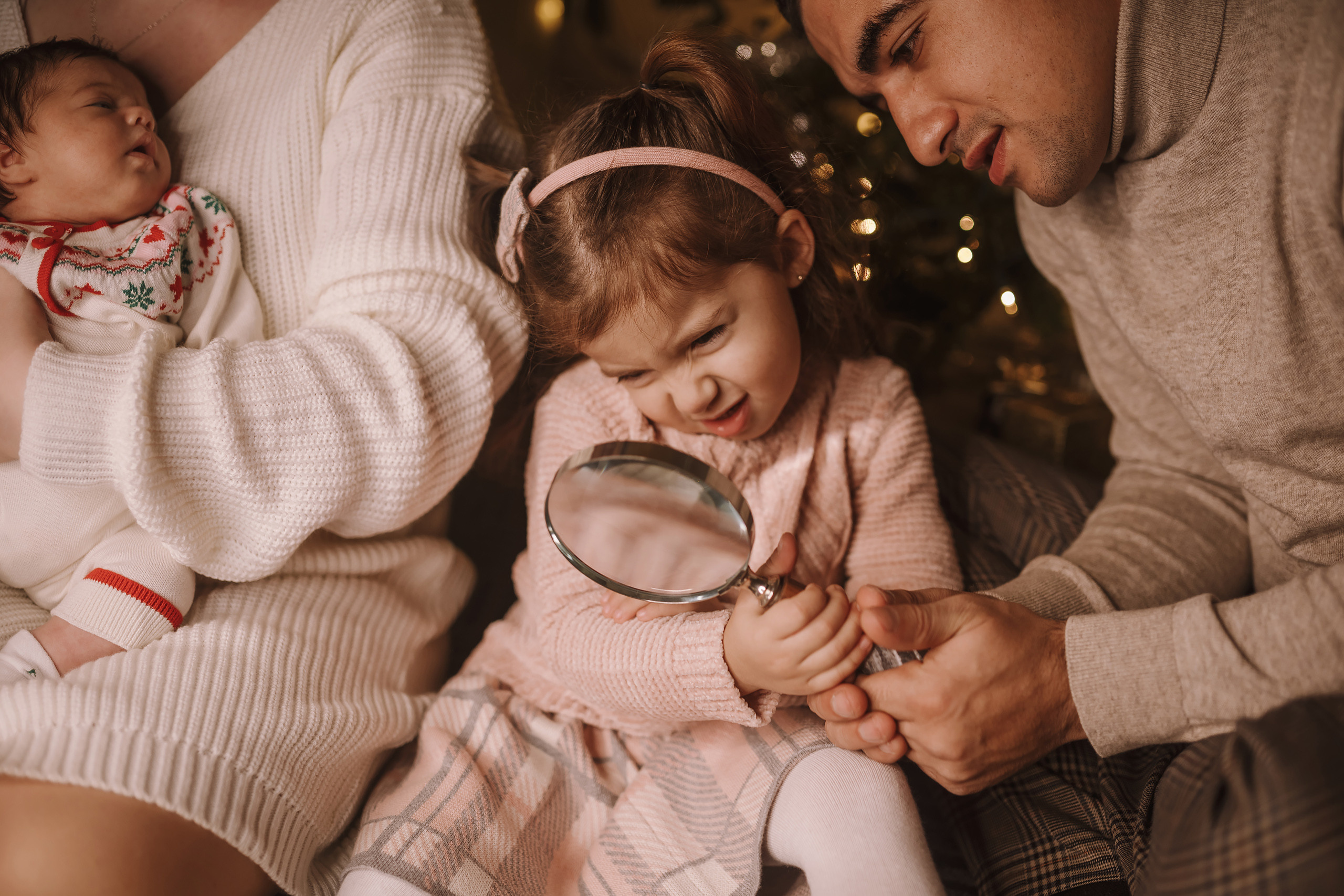 12042021 Christmas Photoshoot 9. Wedding family event photographer in Chicago Nick Yushevich