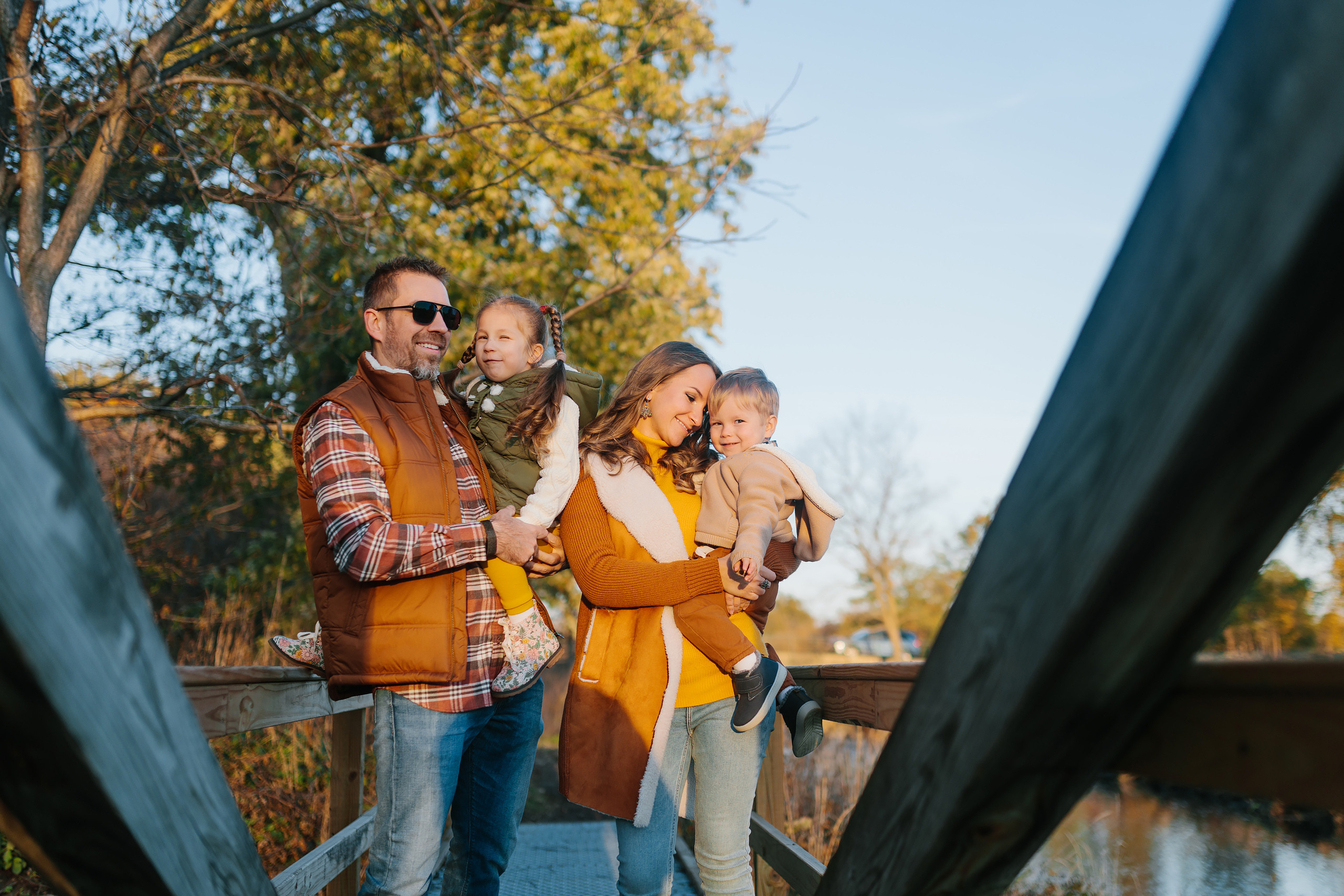11.05.2021 Family photoshoot. Wedding family event photographer in Chicago Nick Yushevich