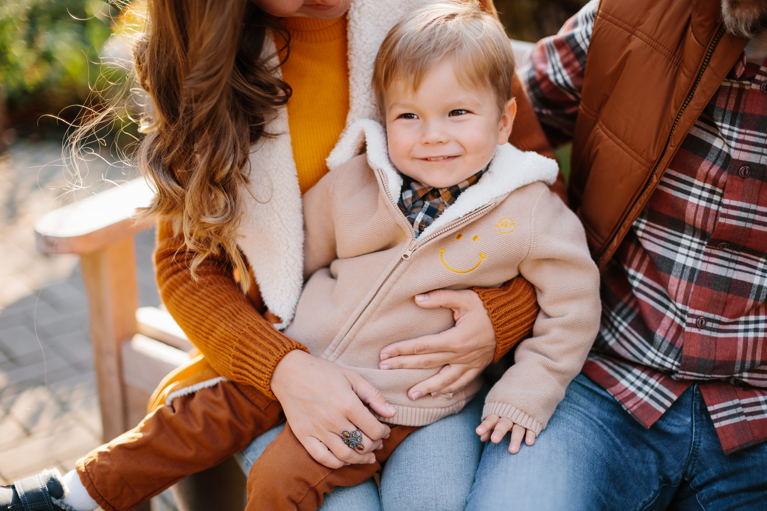 11.05.2021 Family photoshoot. Wedding family event photographer in Chicago Nick Yushevich