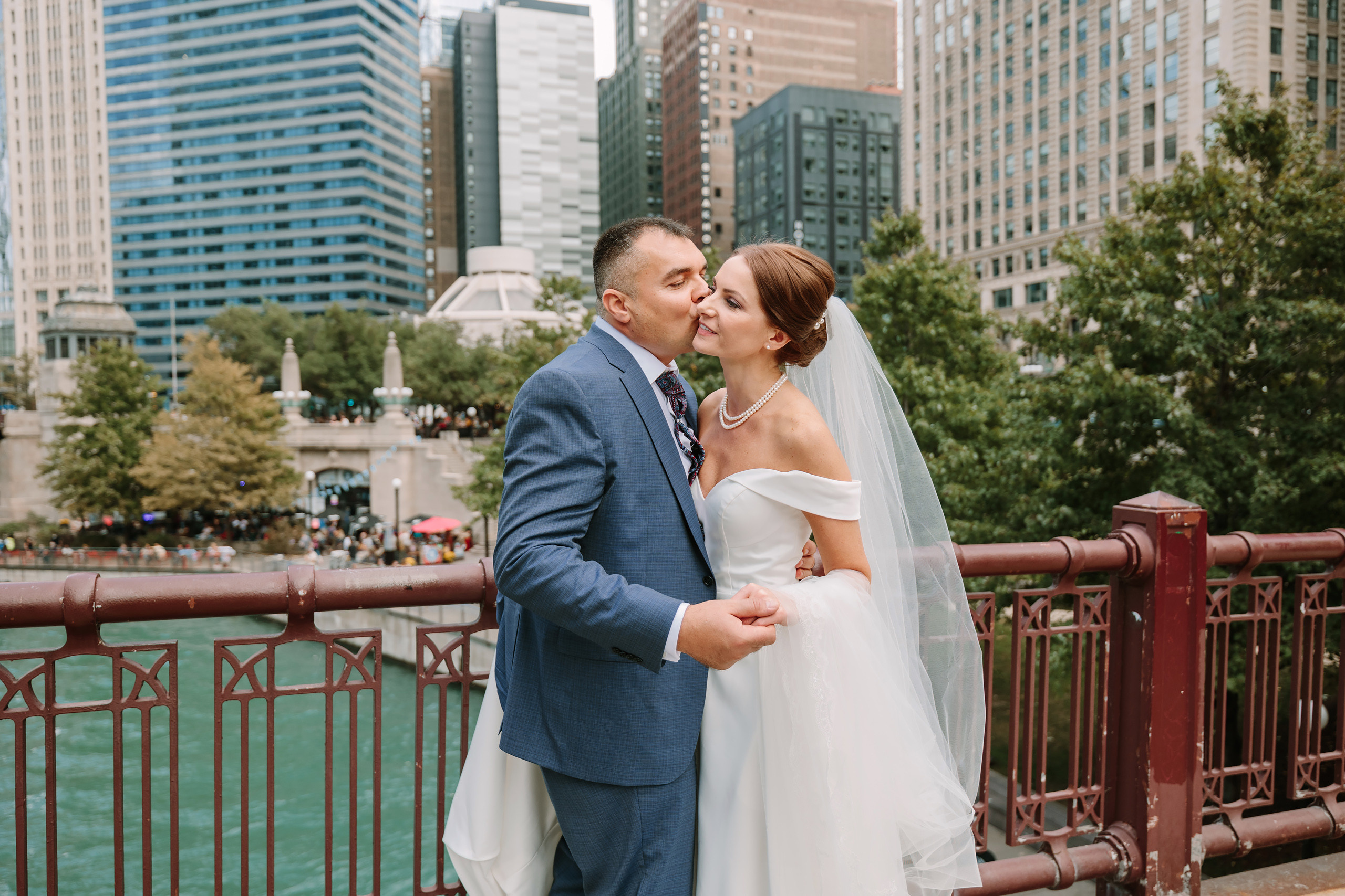 10.02.2021 Wedding. Wedding family event photographer in Chicago Nick Yushevich