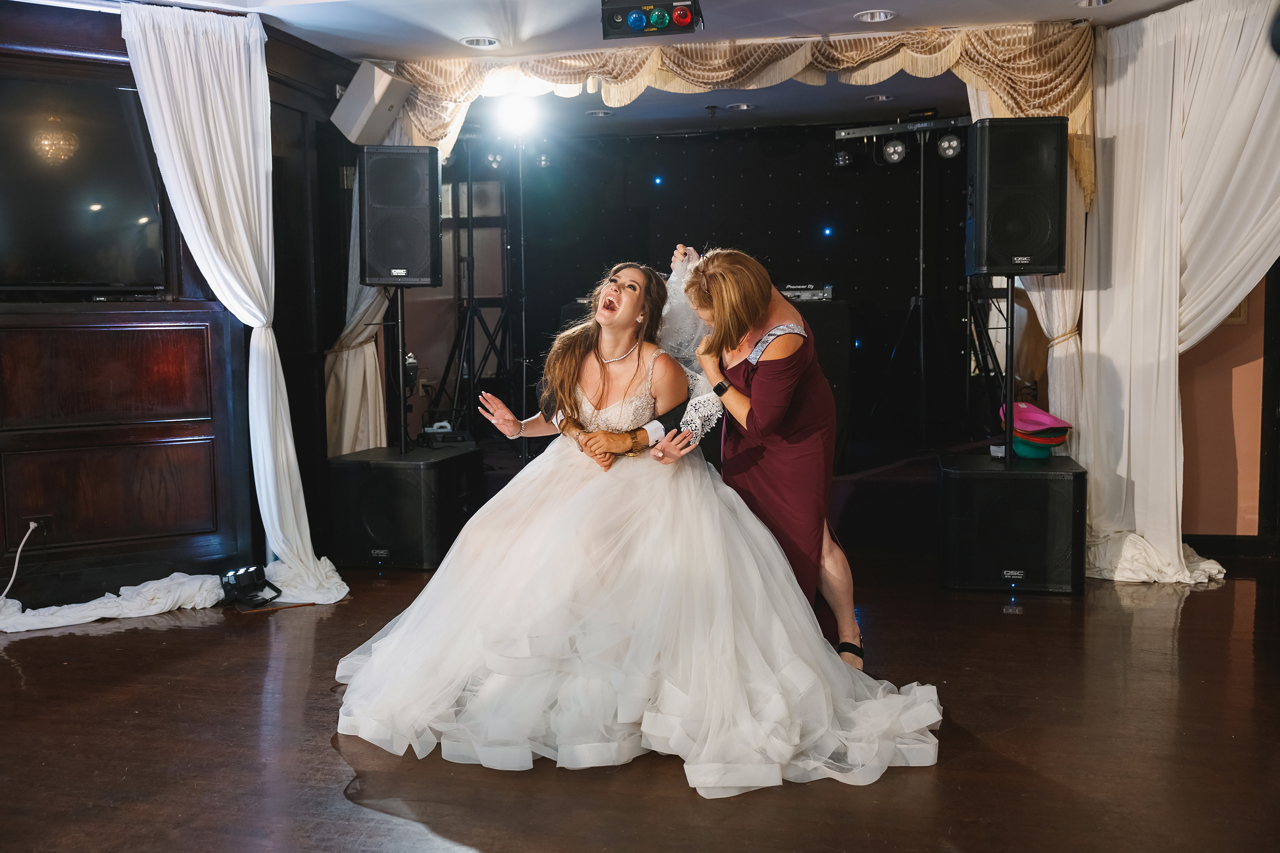 08.14.2021 Wedding. Wedding family event photographer in Chicago Nick Yushevich