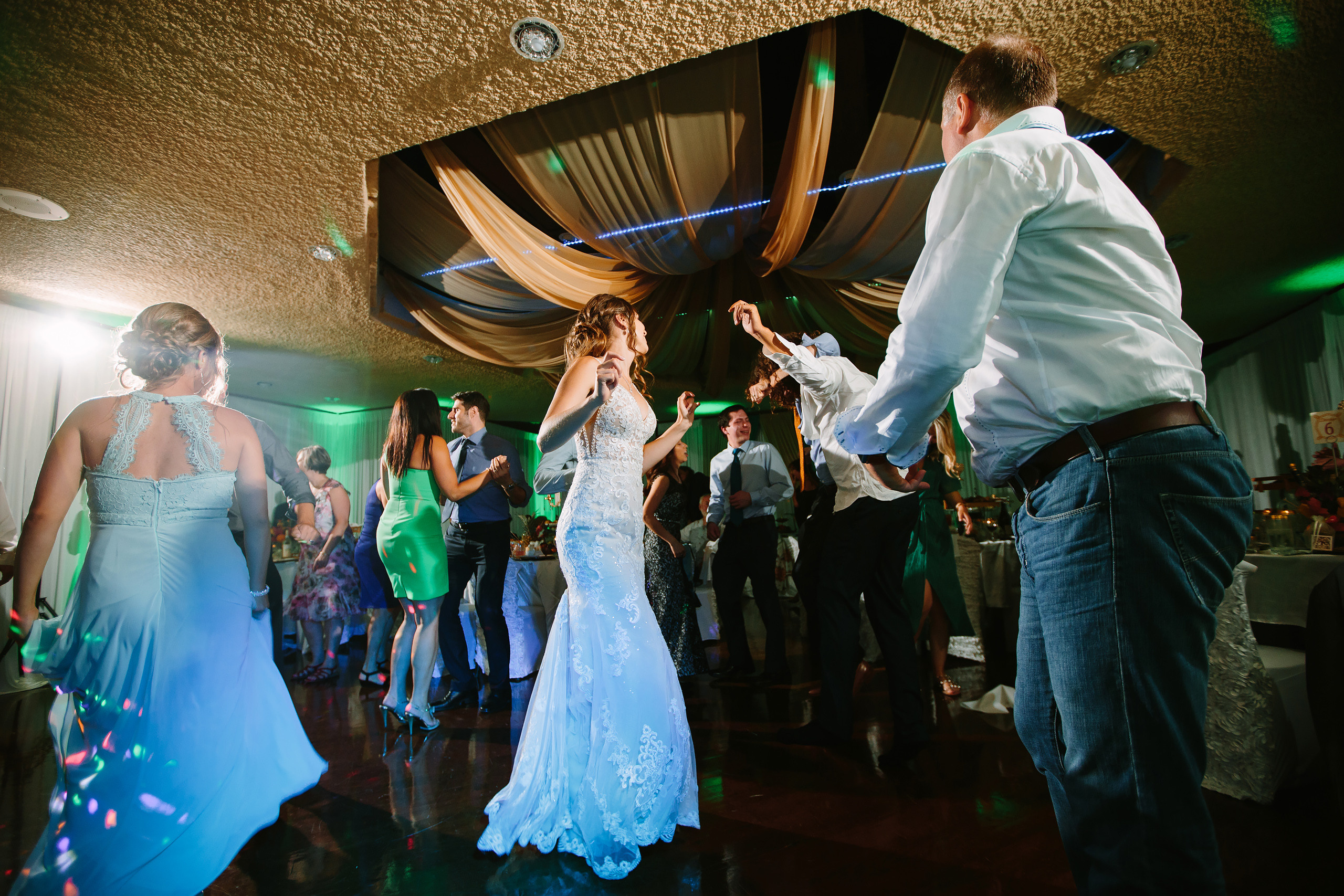 08.03.2019 Wedding. Wedding family event photographer in Chicago Nick Yushevich