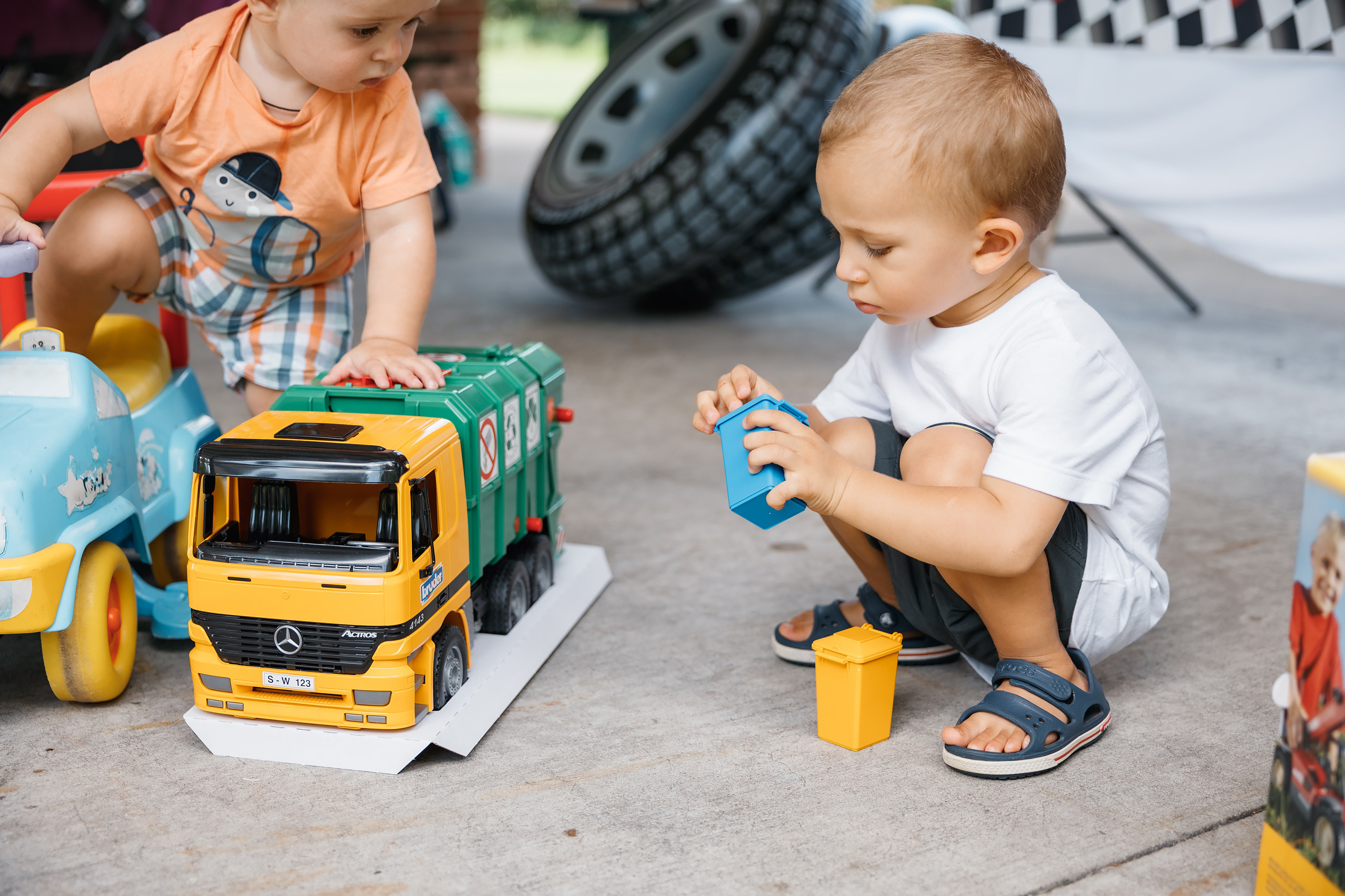 08.22.2021 Birthday photoshoot. Wedding family event photographer in Chicago Nick Yushevich