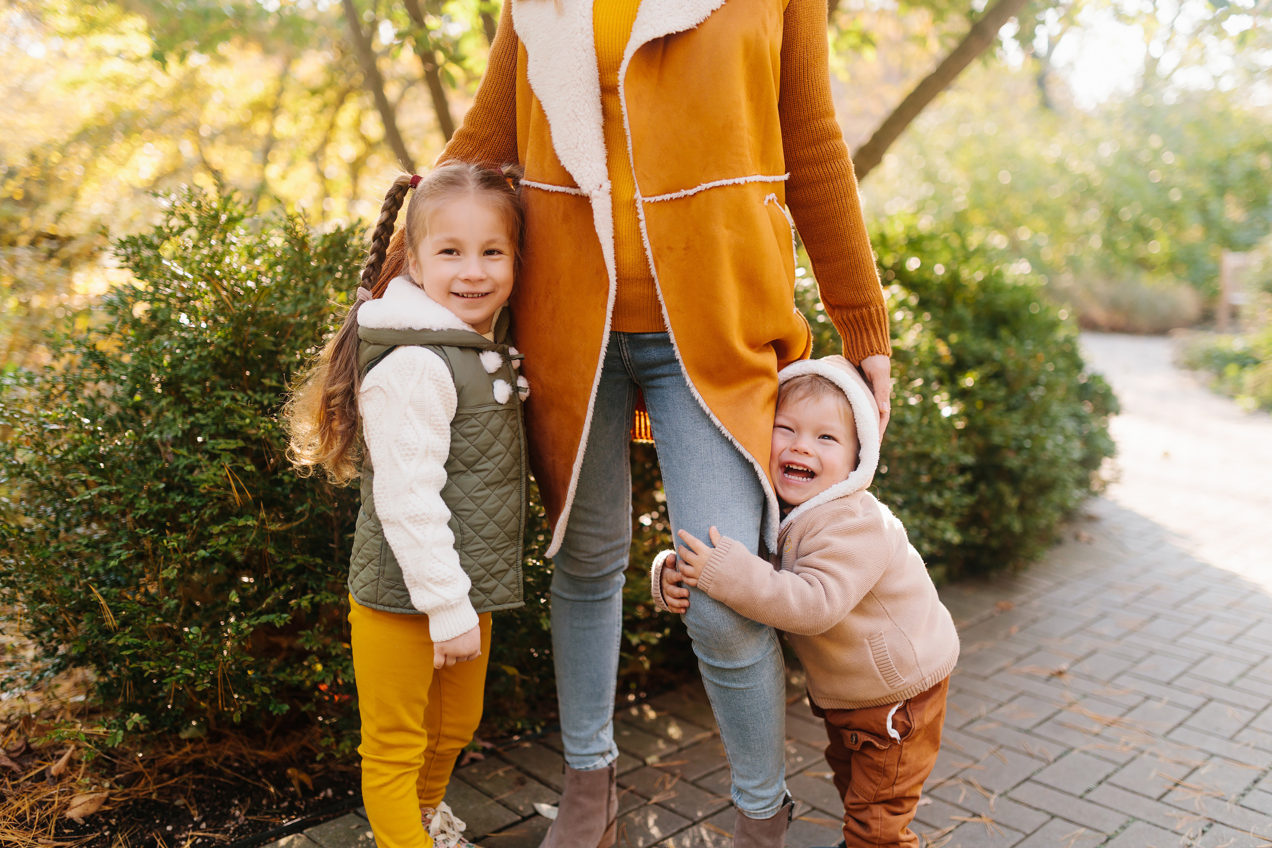 11.05.2021 Family photoshoot. Wedding family event photographer in Chicago Nick Yushevich