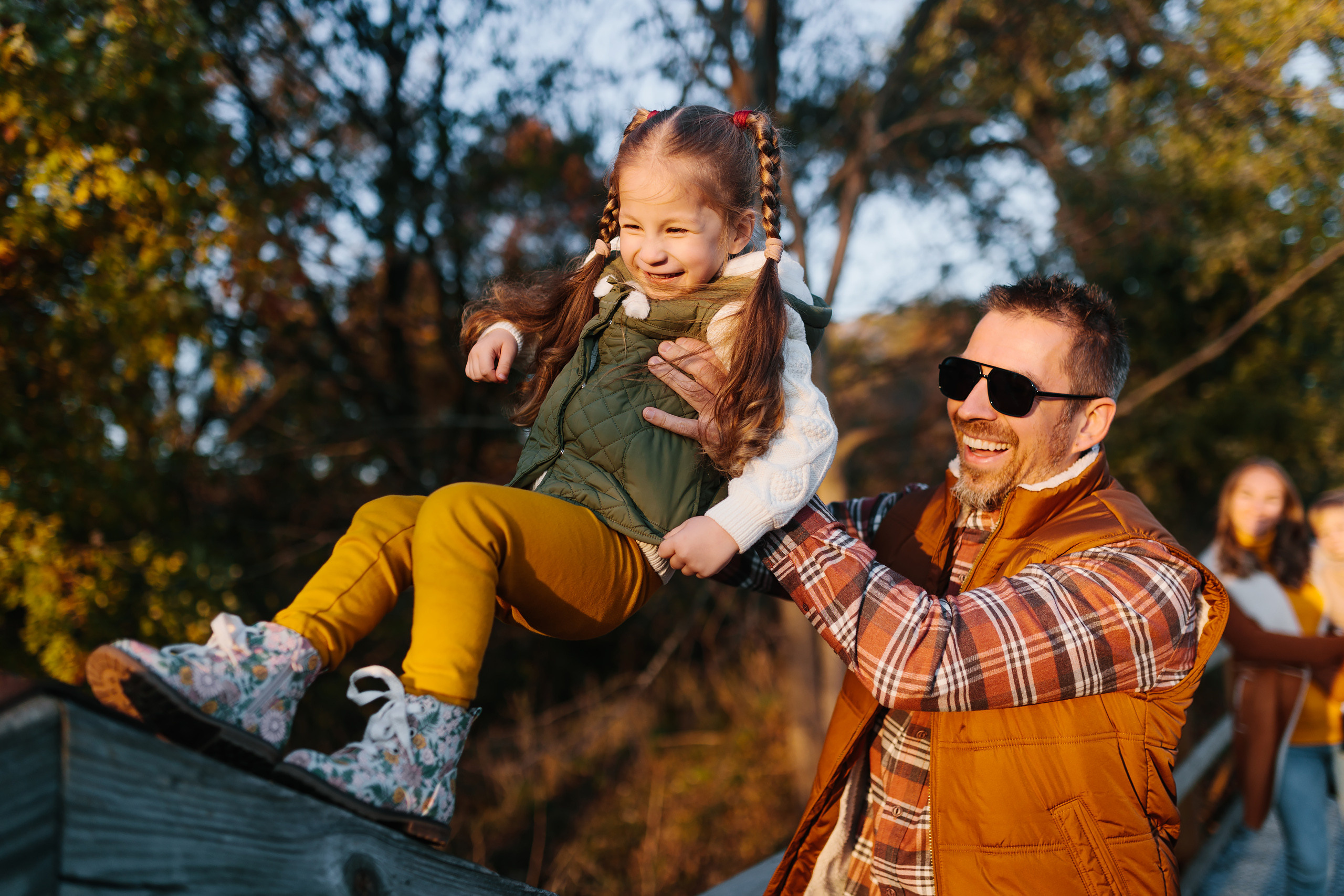 11.05.2021 Family photoshoot. Wedding family event photographer in Chicago Nick Yushevich