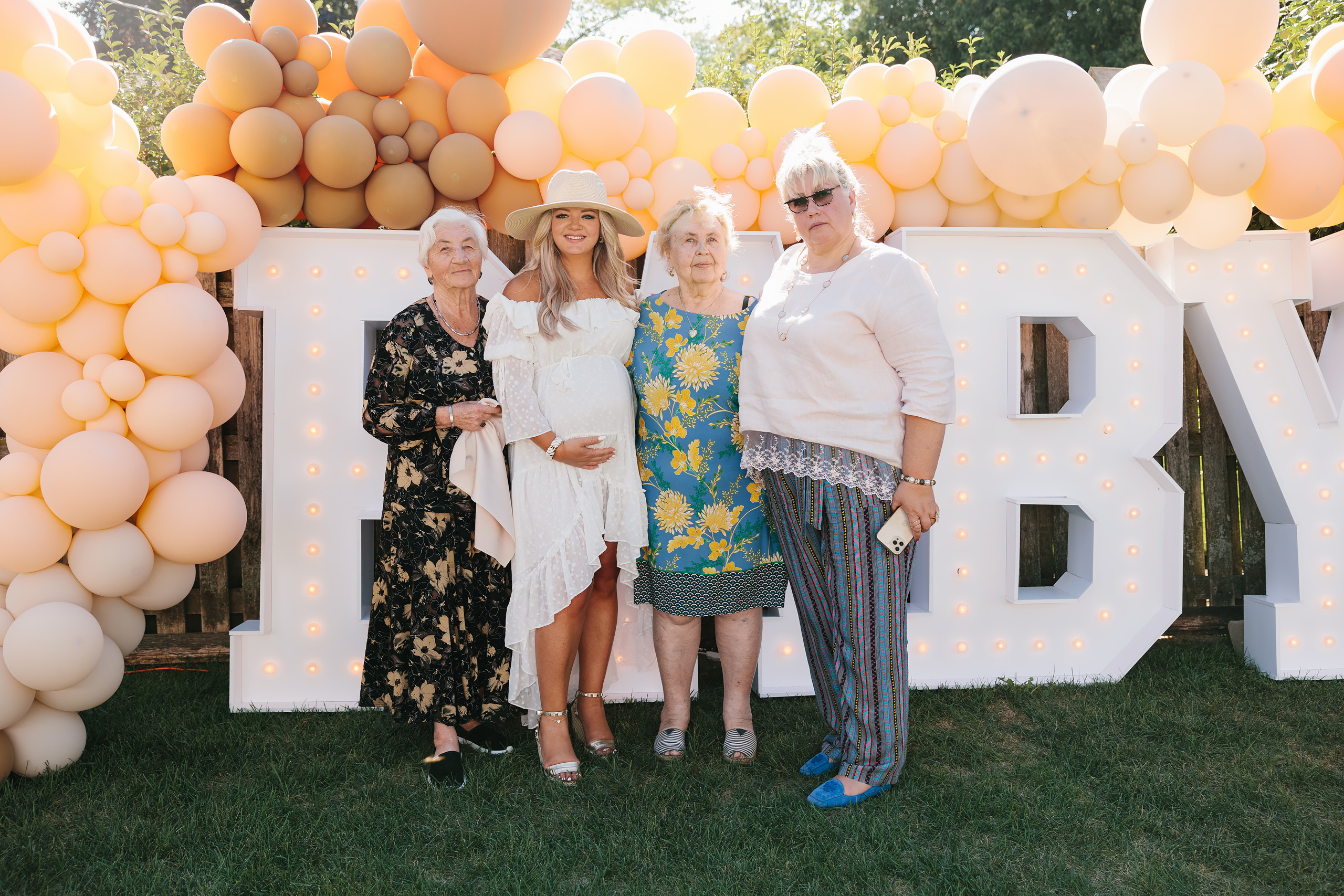 08.15.2021 Baby shower. Wedding family event photographer in Chicago Nick Yushevich