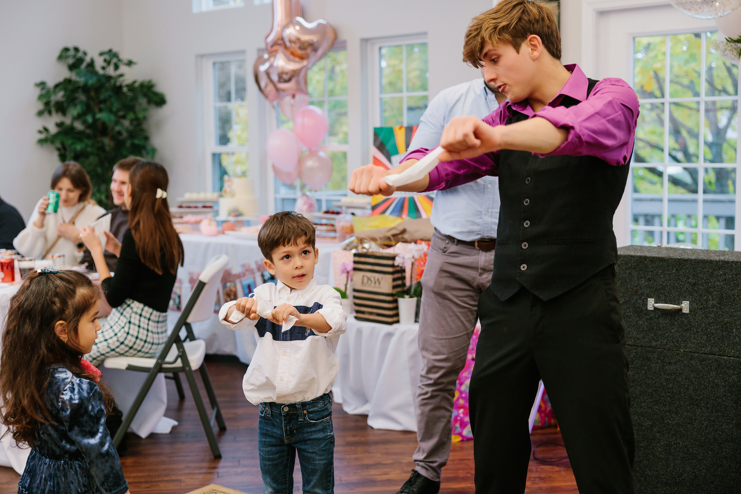 11.13.2021 First birthday. Wedding family event photographer in Chicago Nick Yushevich