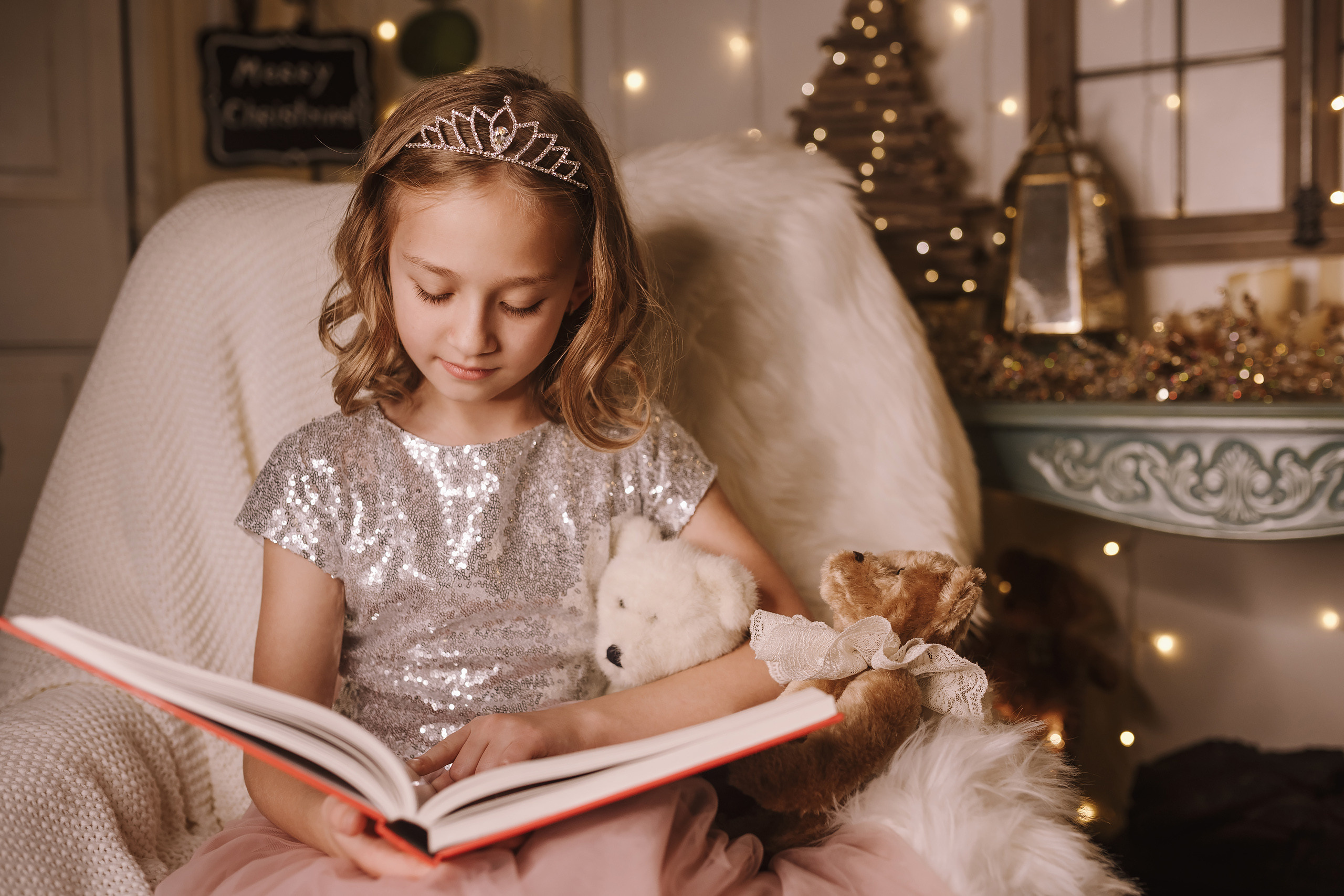 11292021 Christmas Photoshoot 7. Wedding family event photographer in Chicago Nick Yushevich