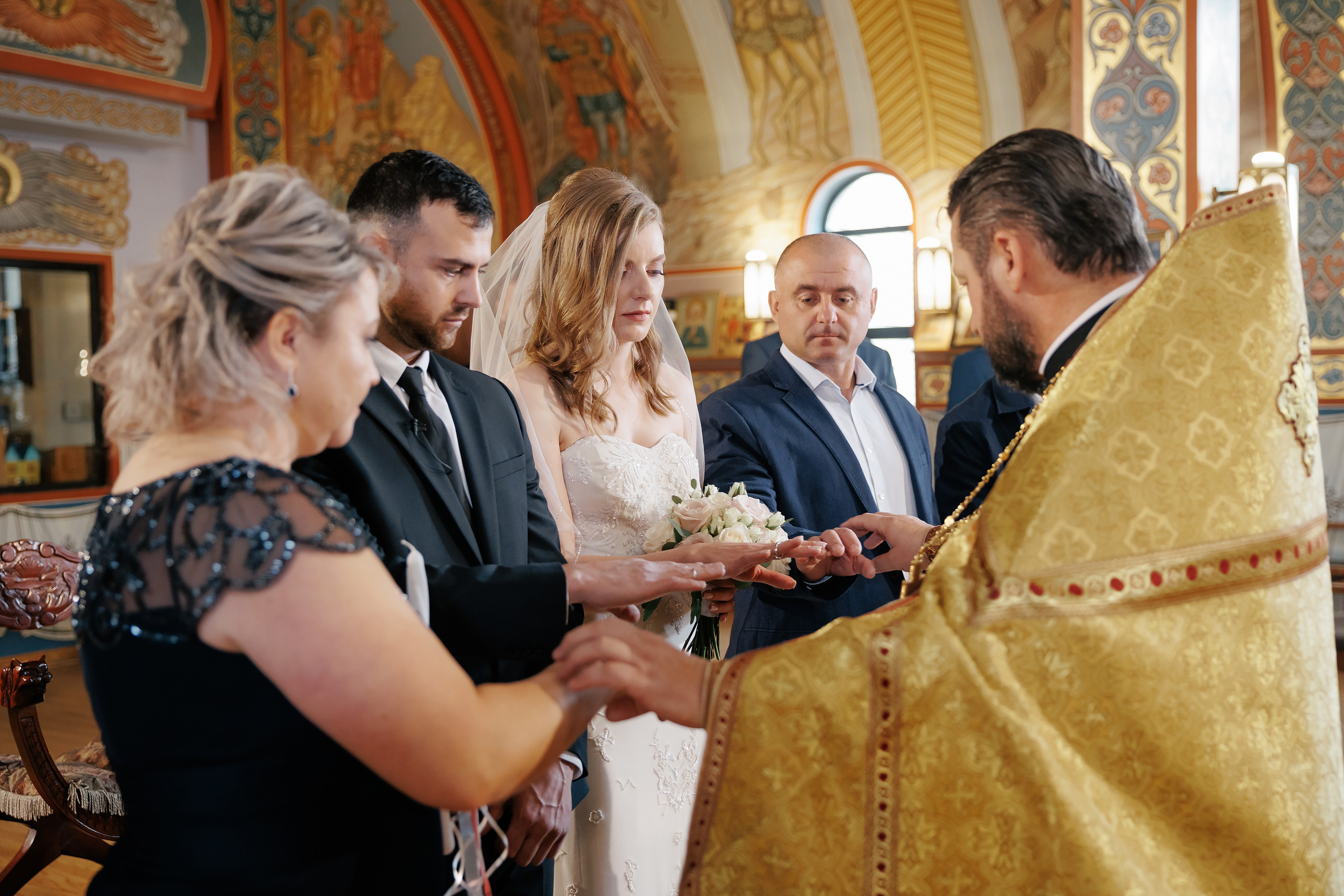 10.31.2021 Wedding. Wedding family event photographer in Chicago Nick Yushevich