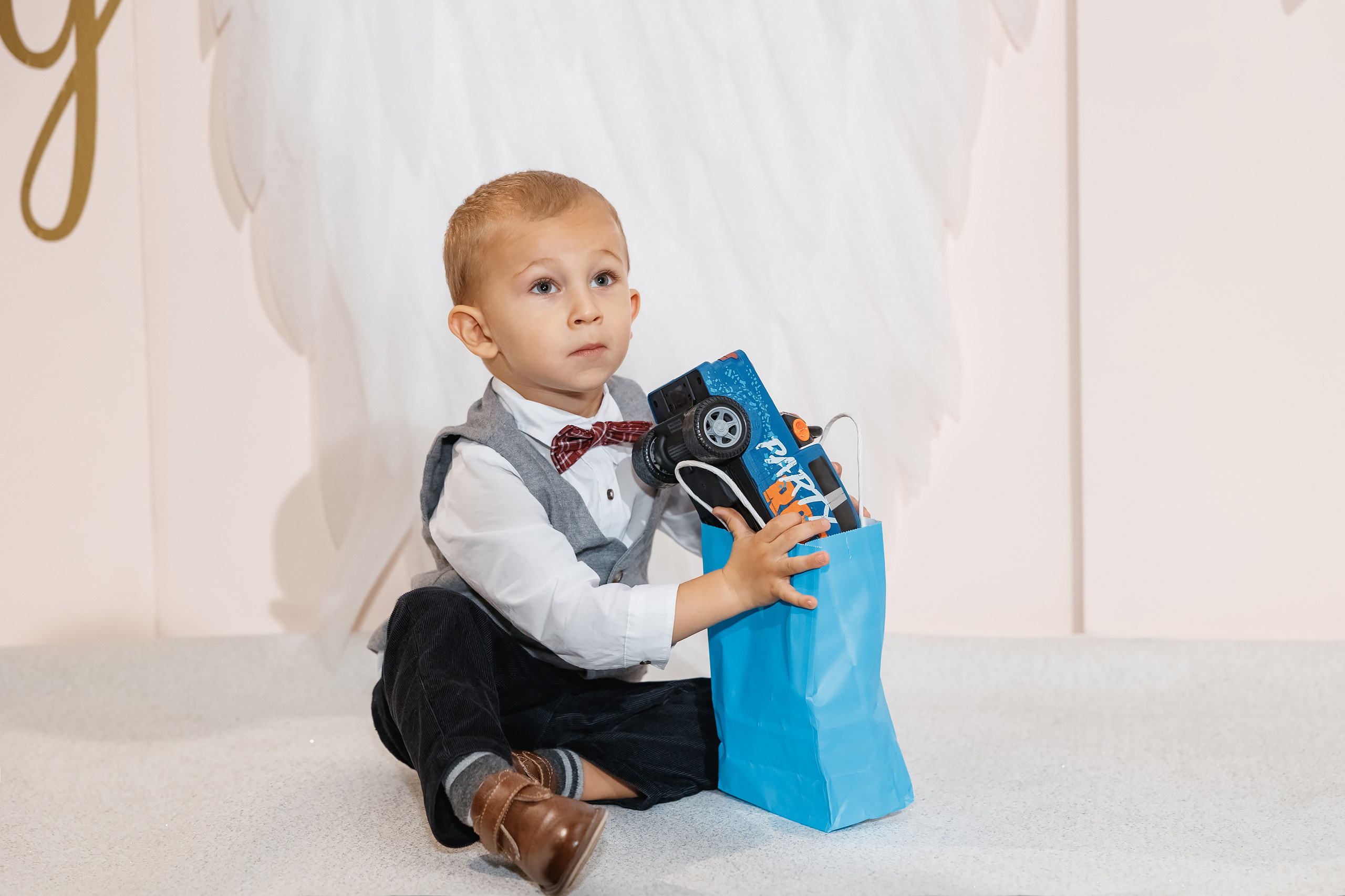 10.15.2021 Christening. Wedding family event photographer in Chicago Nick Yushevich