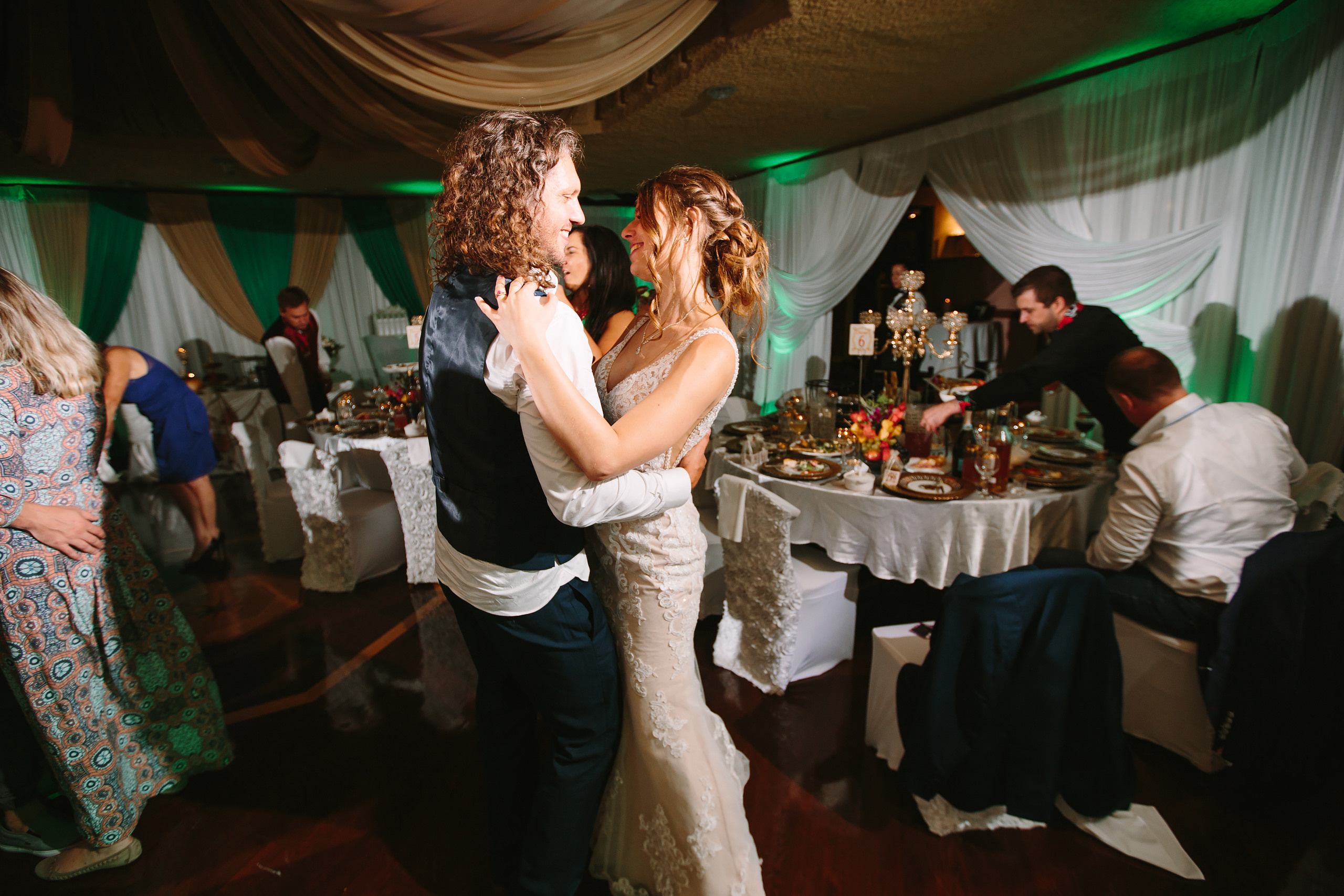 08.03.2019 Wedding. Wedding family event photographer in Chicago Nick Yushevich