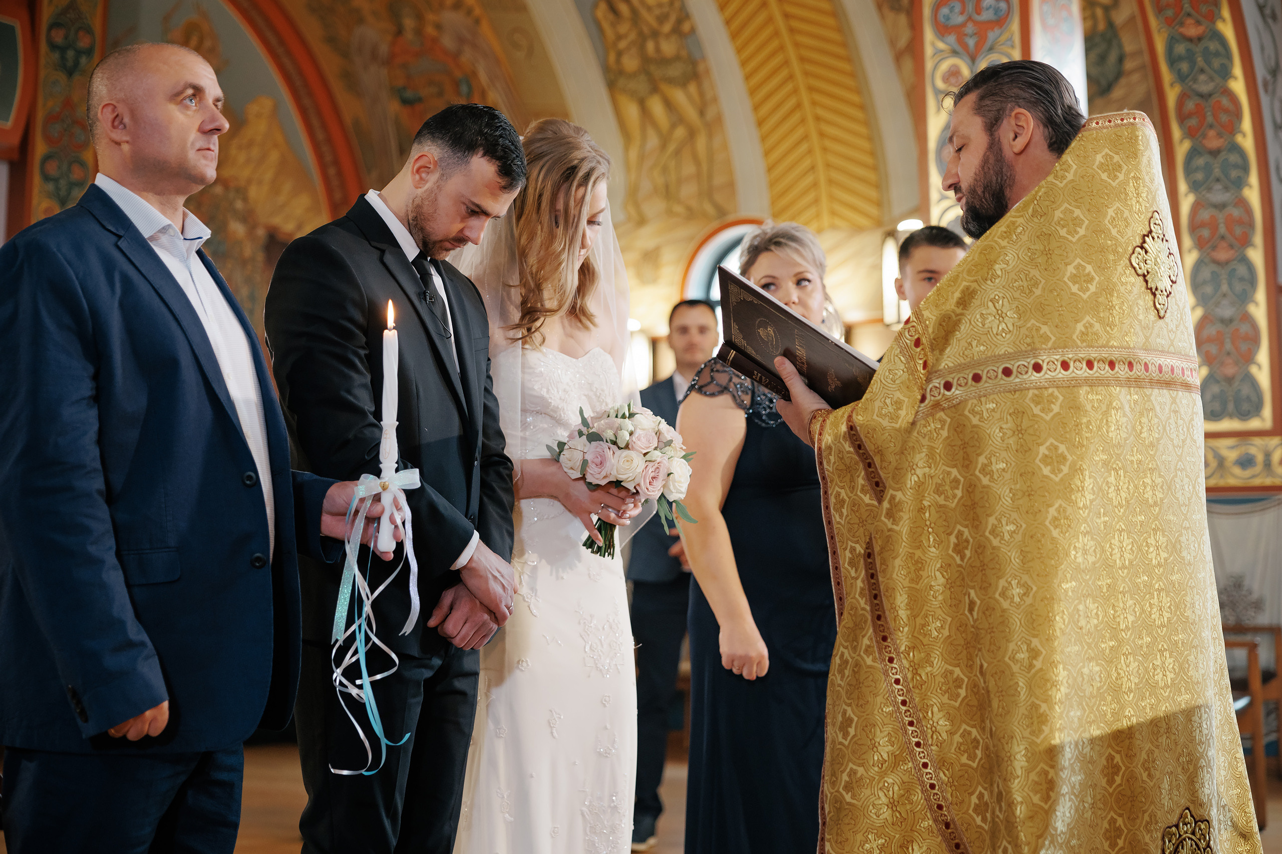 10.31.2021 Wedding. Wedding family event photographer in Chicago Nick Yushevich