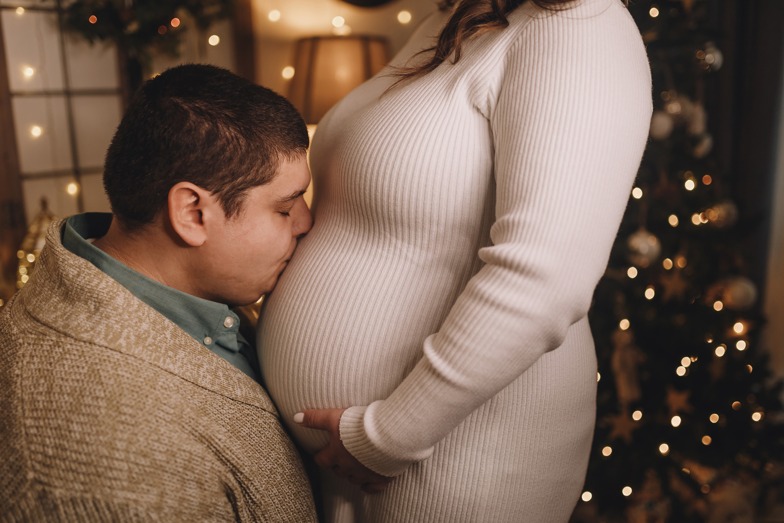 12122021 Christmas Photoshoot 13. Wedding family event photographer in Chicago Nick Yushevich