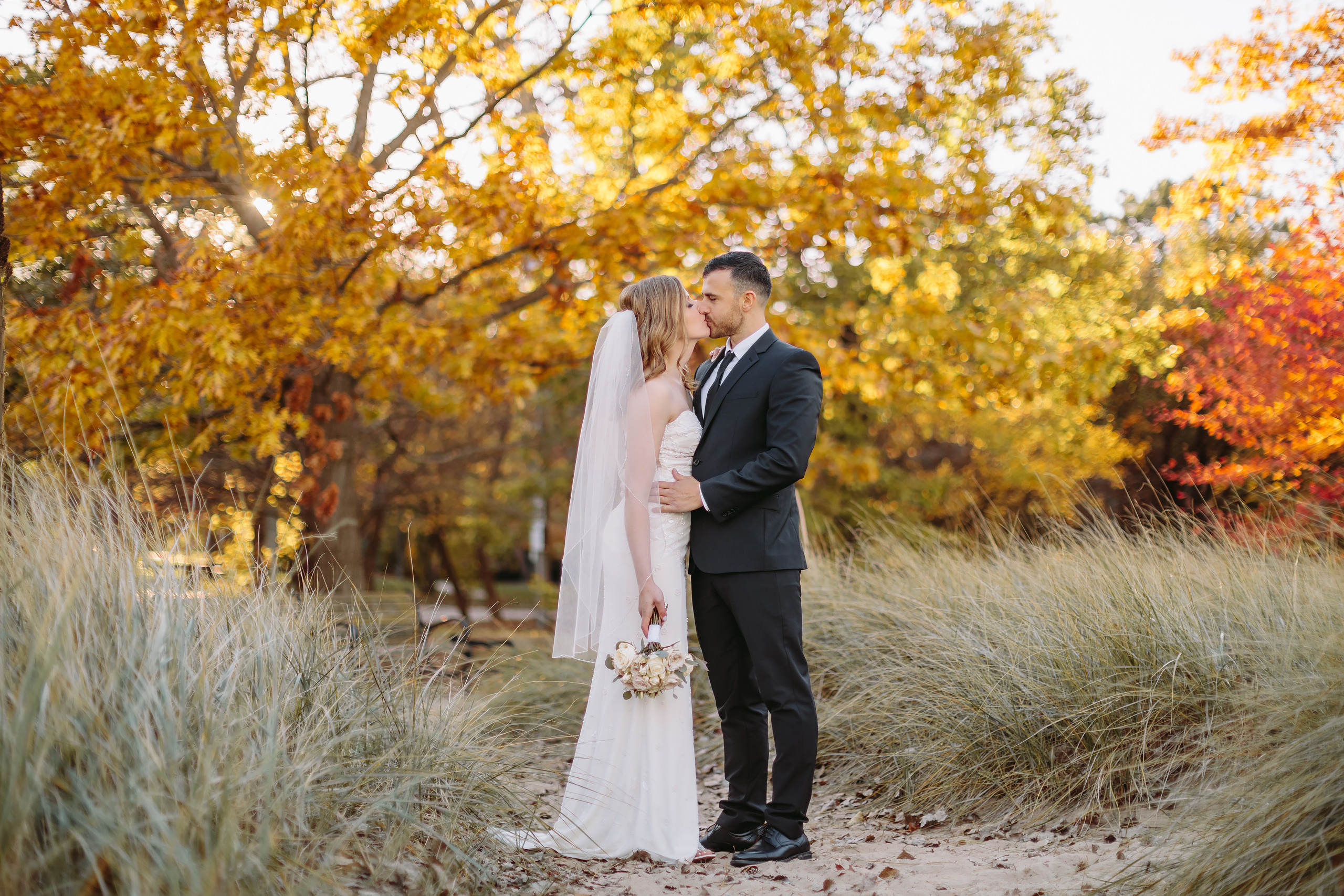 10.31.2021 Wedding. Wedding family event photographer in Chicago Nick Yushevich