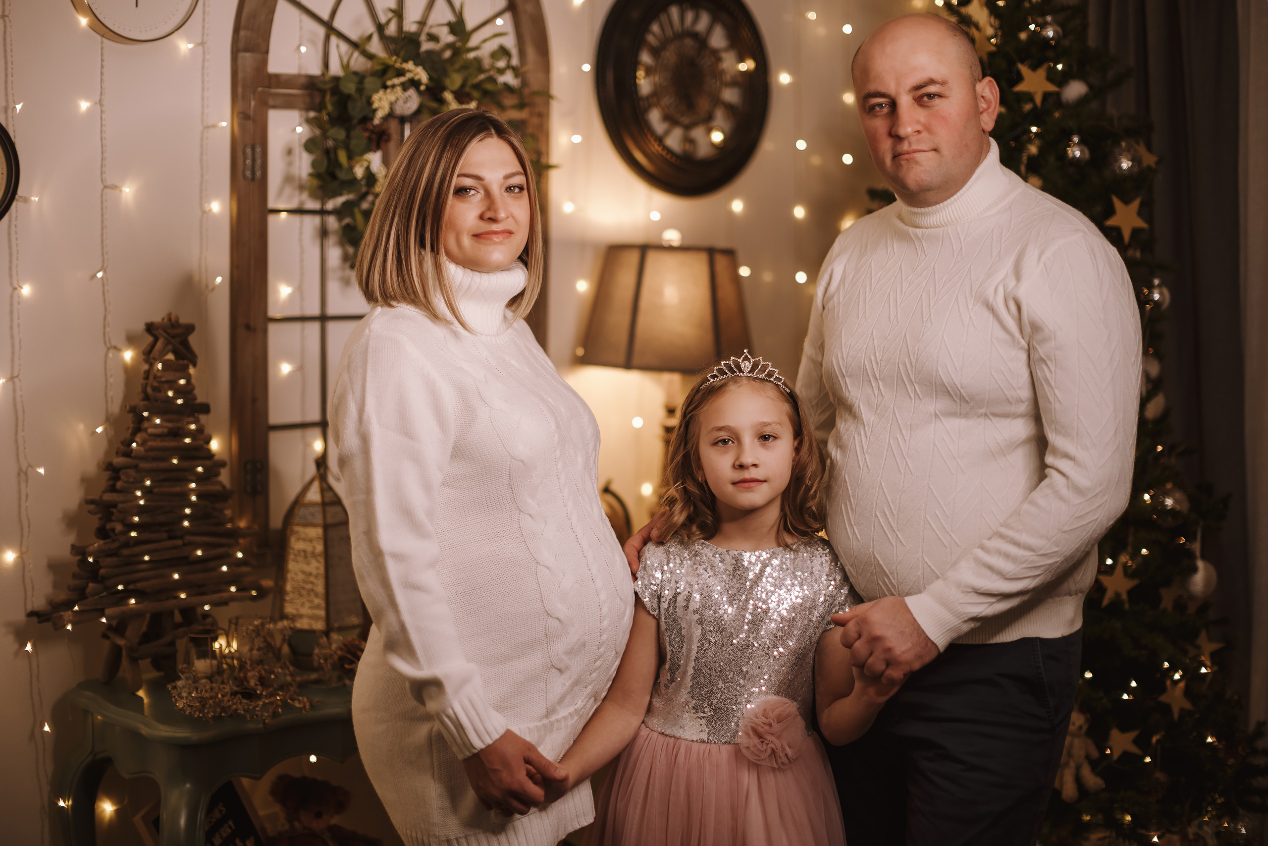 11292021 Christmas Photoshoot 7. Wedding family event photographer in Chicago Nick Yushevich